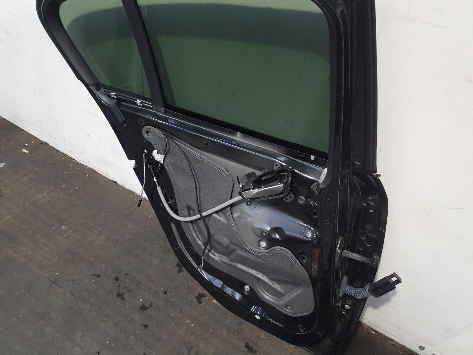 L Rear Door 1 Series Bmw 2013