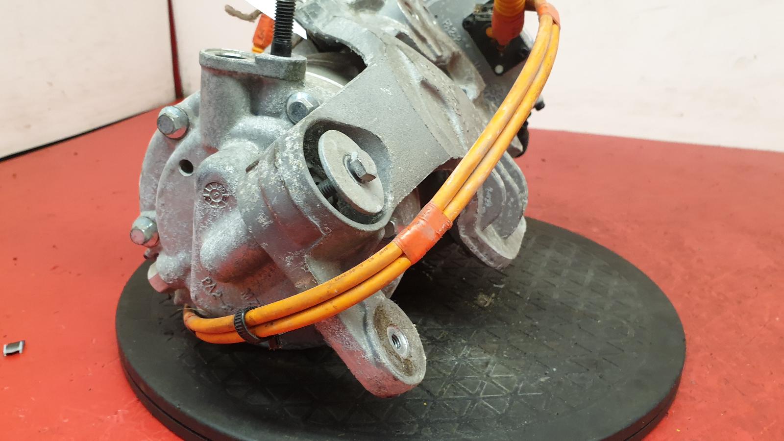 Compressor Model 3 Tesla 2020