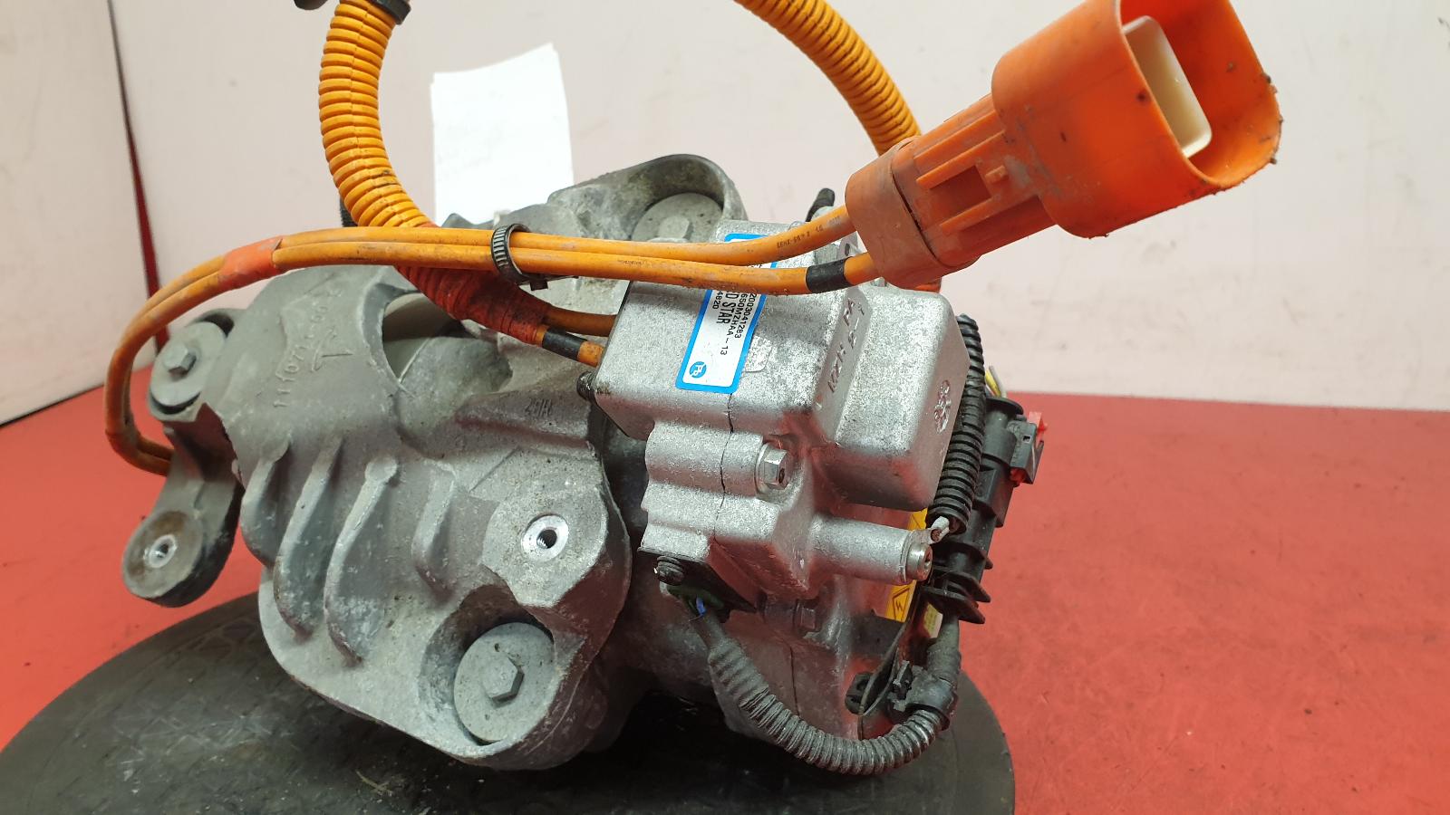 Compressor Model 3 Tesla 2020 