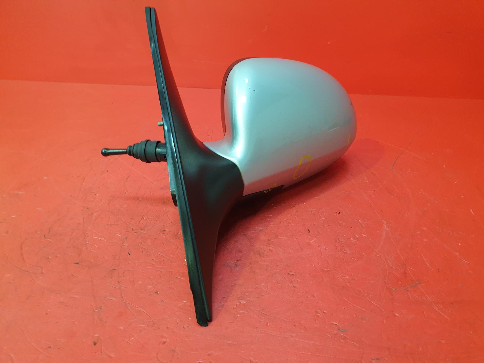 L Door Mirror I30 Hyundai 2010
