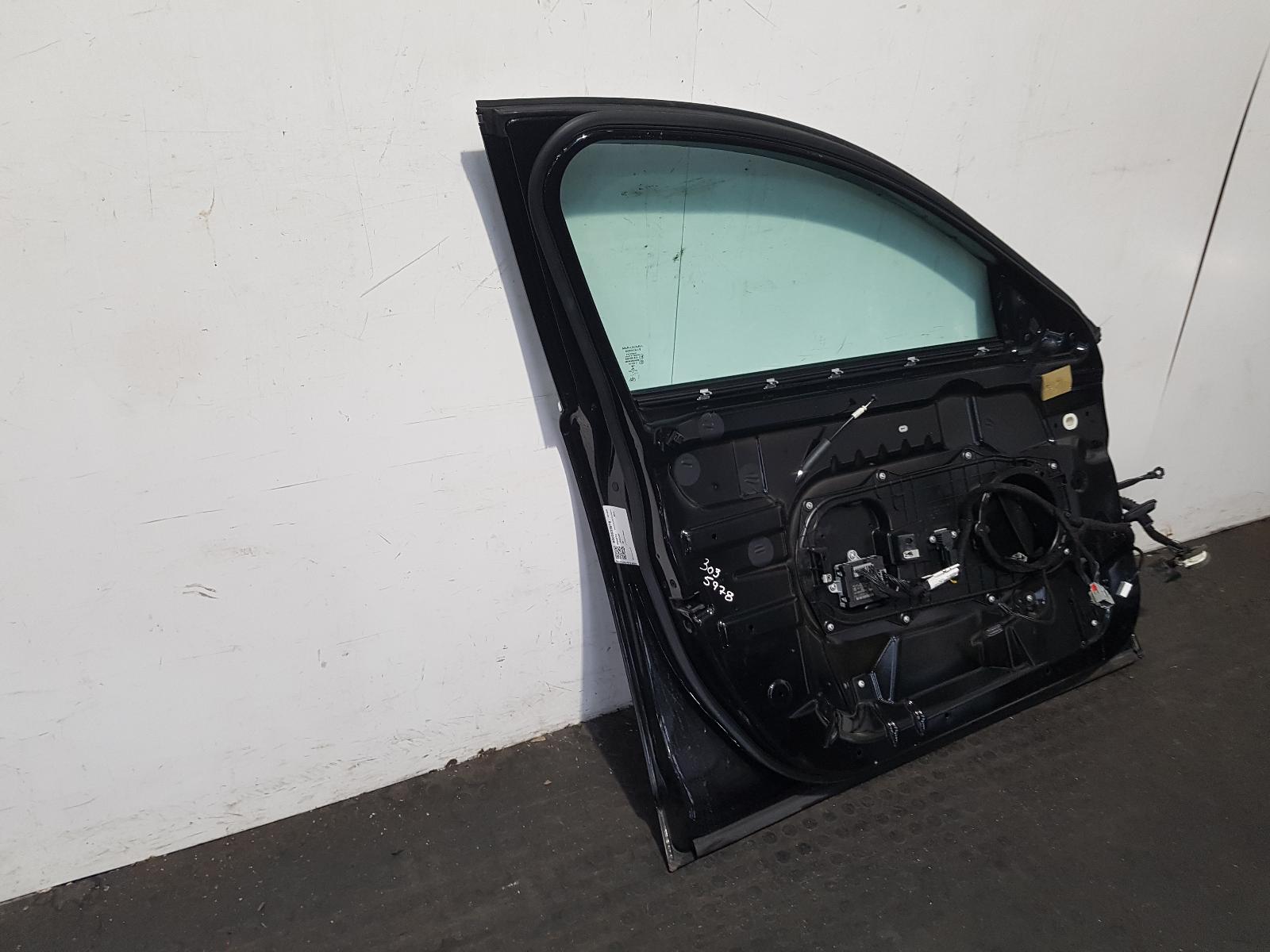 L Front Door Xf Jaguar 2014