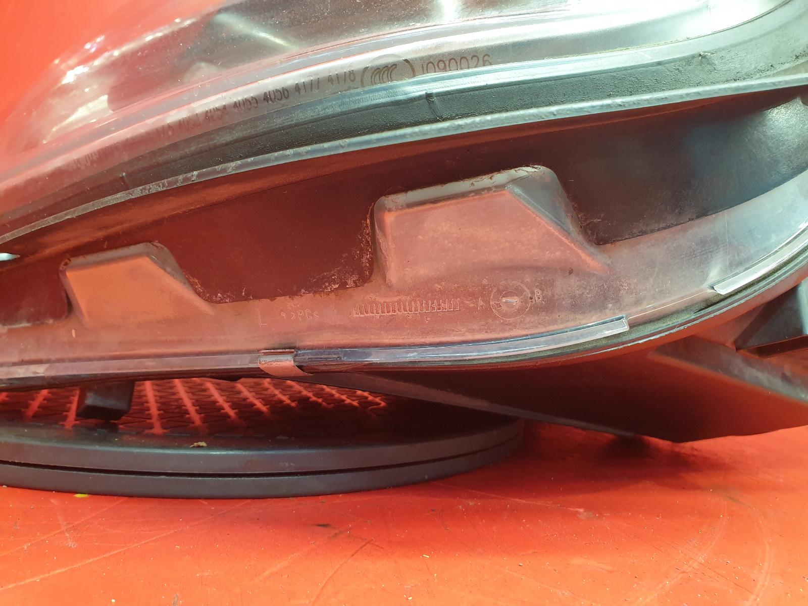 L Headlamp Countryman Mini (bmw) 2018 