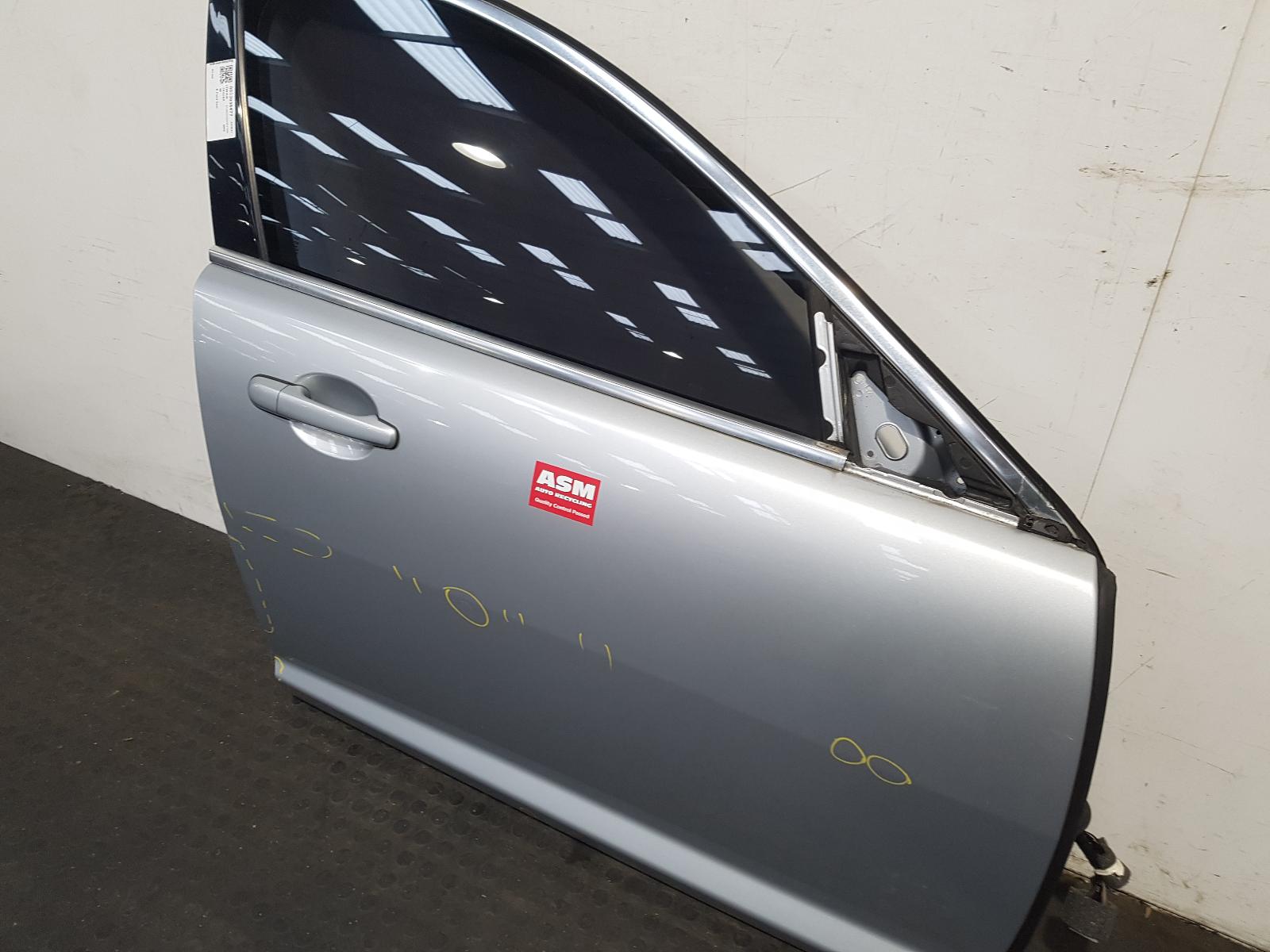 R Front Door Xf Jaguar 2009