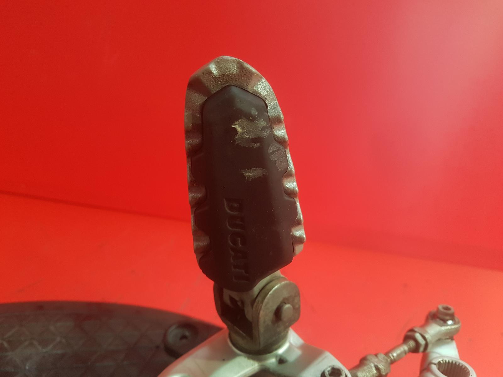 View Auto part Left Footrest Ducati Scrambler 1100 2018