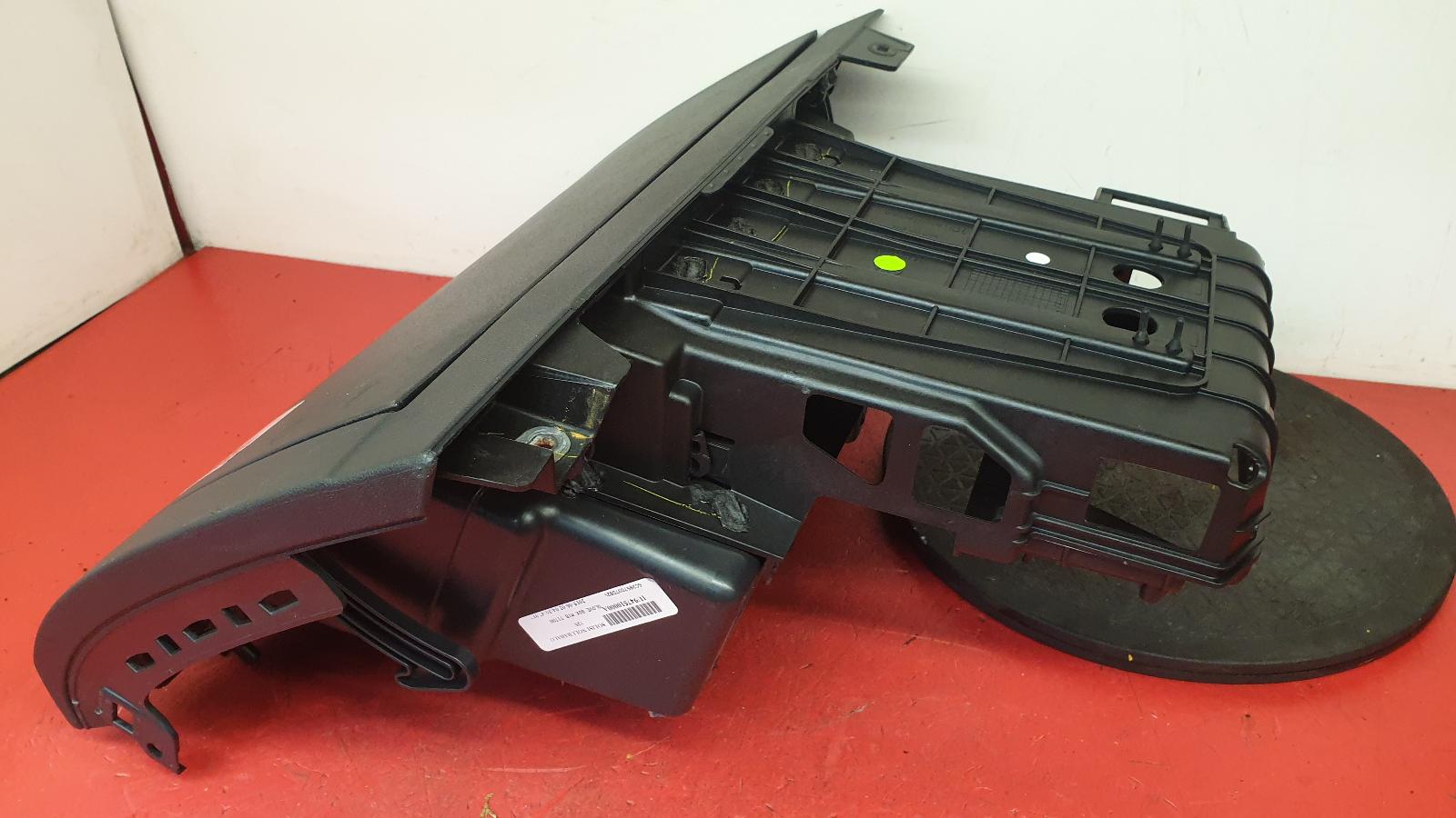 Glove Box Polo Volkswagen 2015