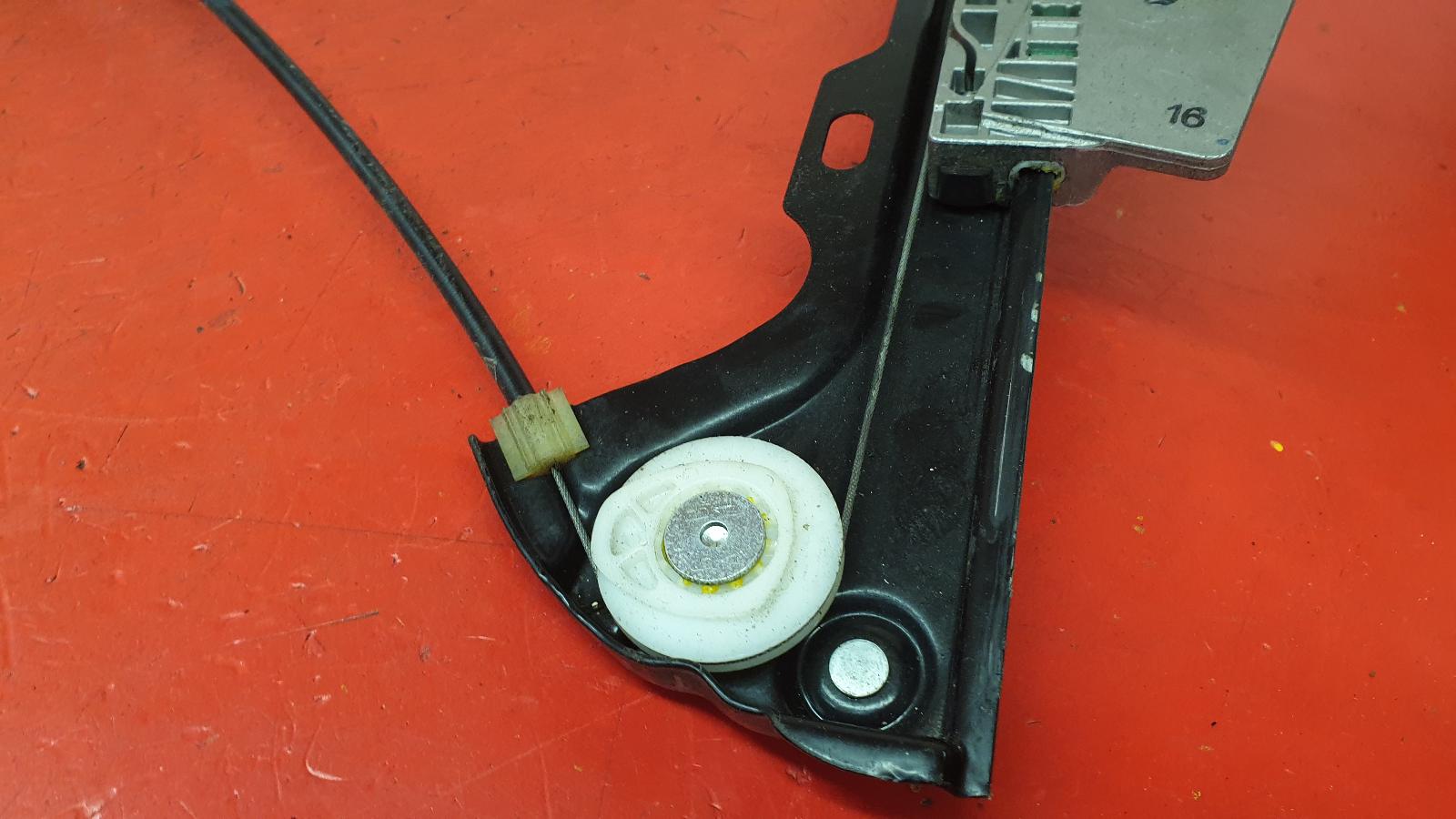 RF Window Regulator 3 Series Bmw 2007