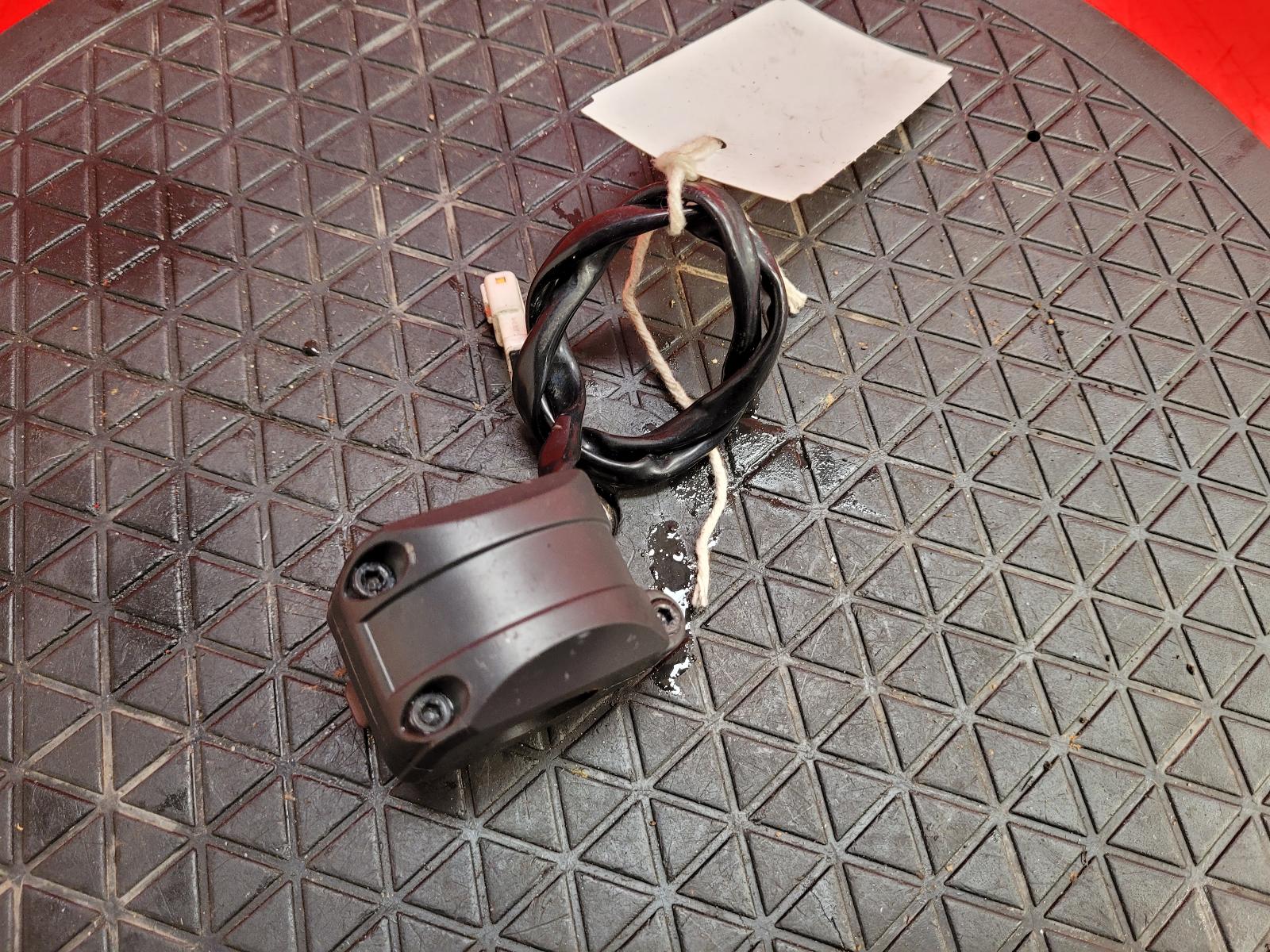 RH Switch Gear Panigale Ducati 2014 