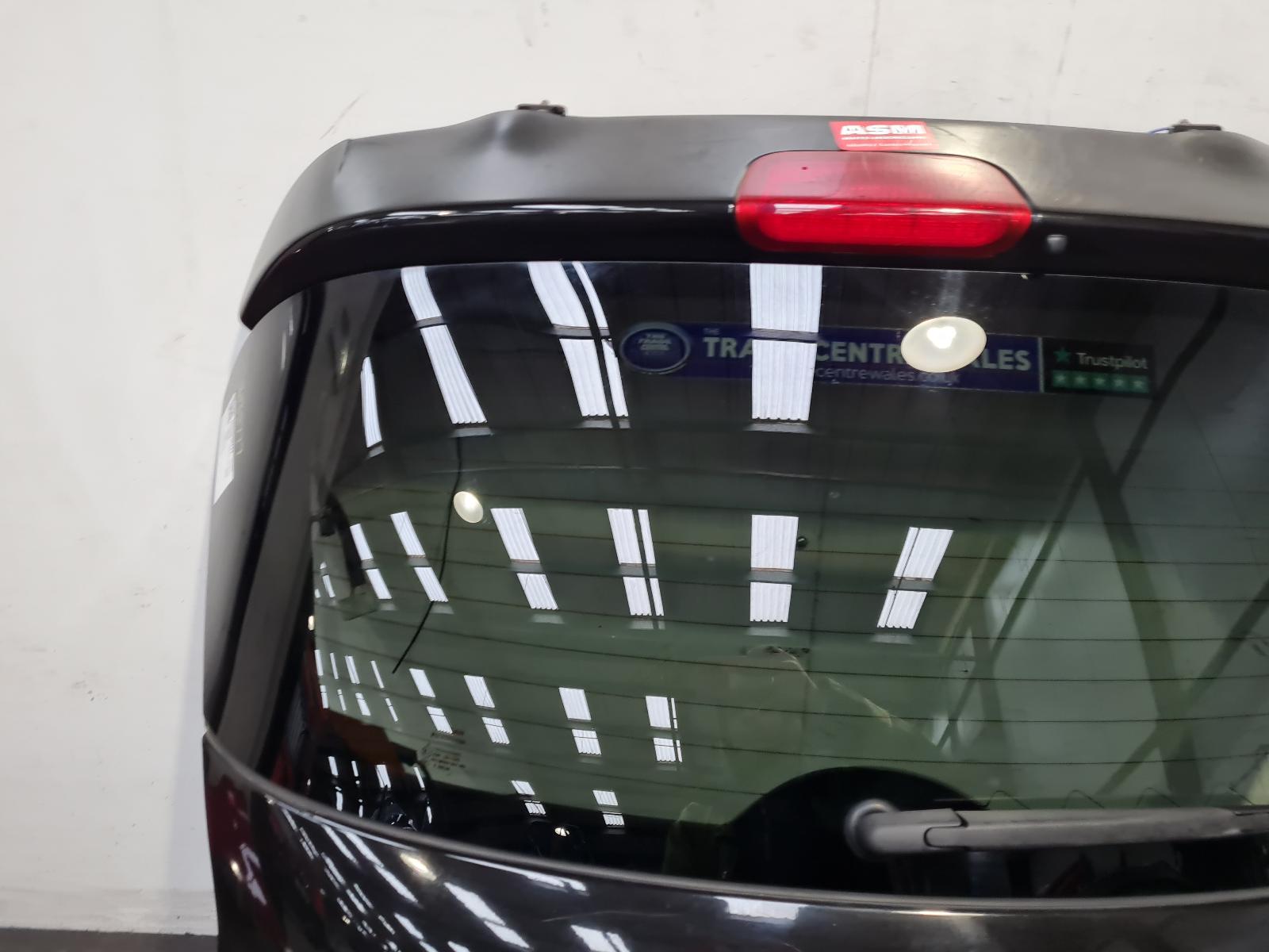 Bootlid/Tailgate Juke Nissan 2014