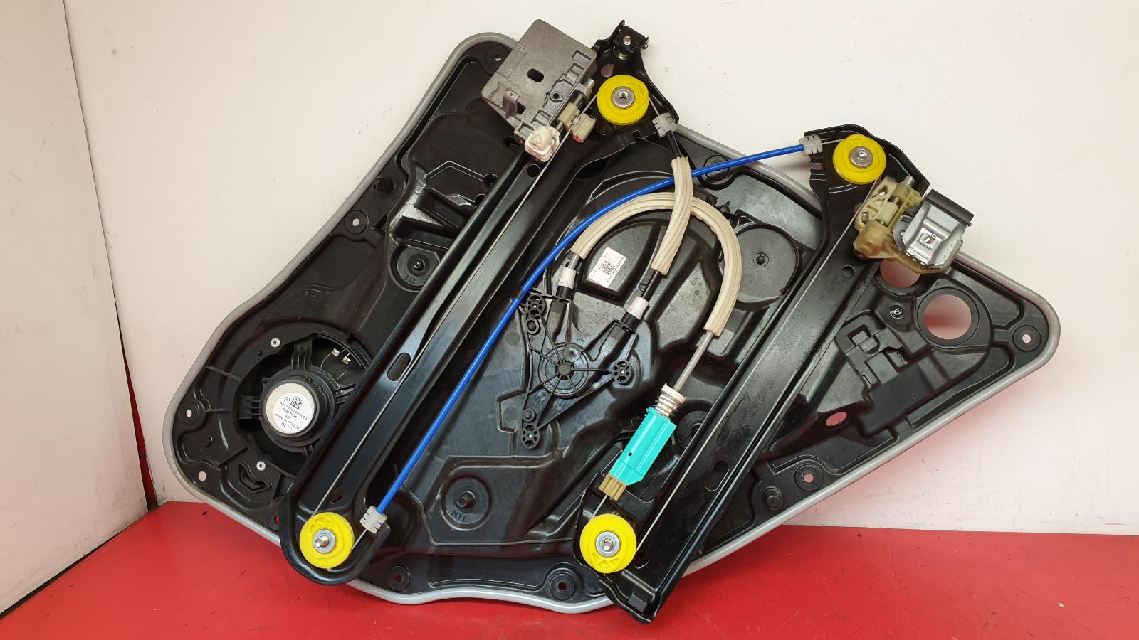 LR Window Regulator Cla Mercedes 2021 
