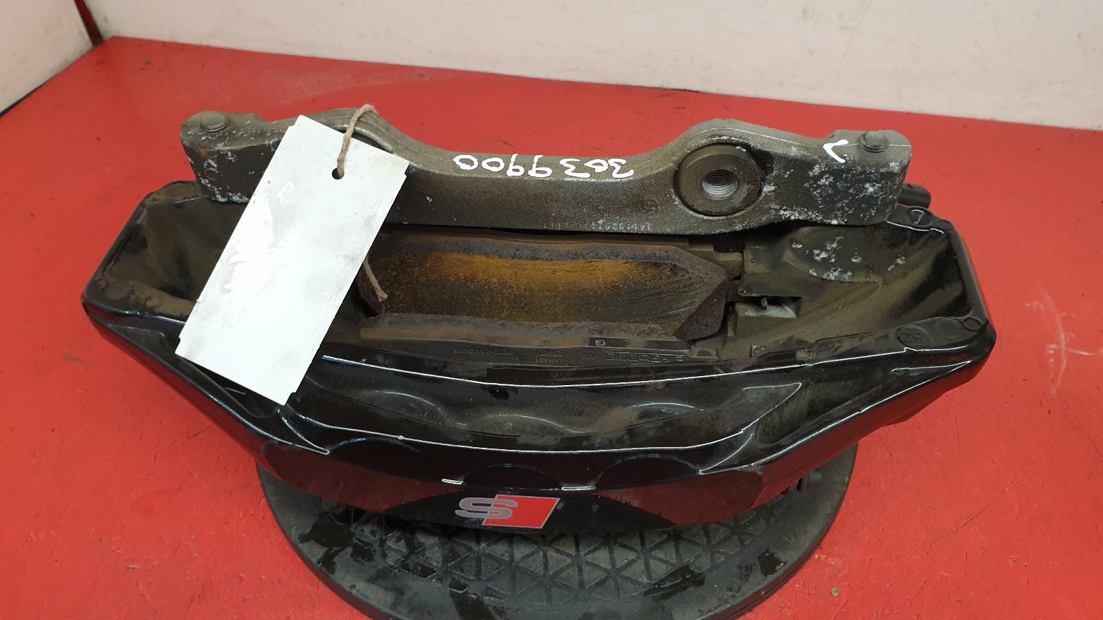 Caliper A4 Audi 2022