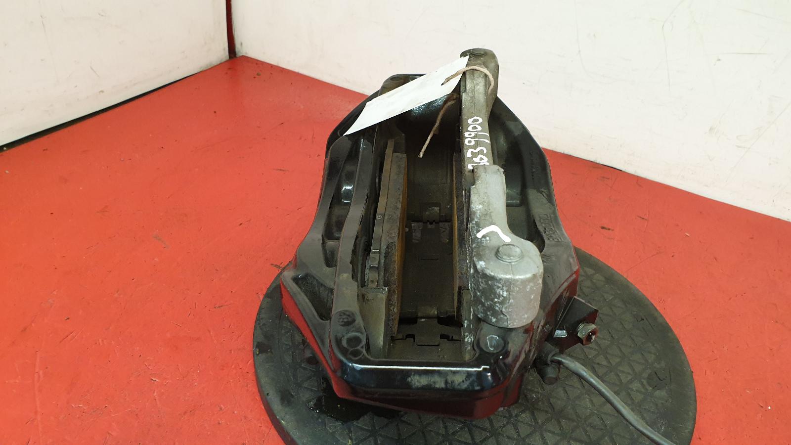 Caliper A4 Audi 2022