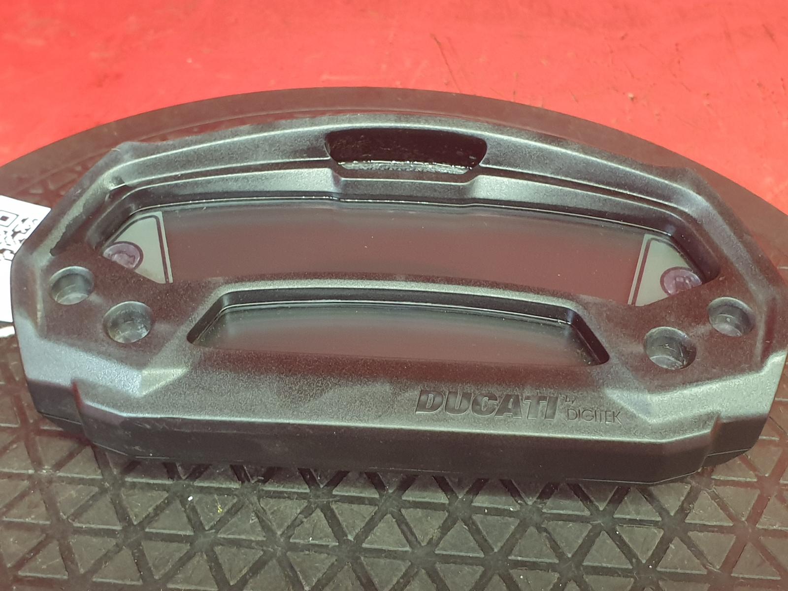 View Auto part Speedometer Ducati M696 2013