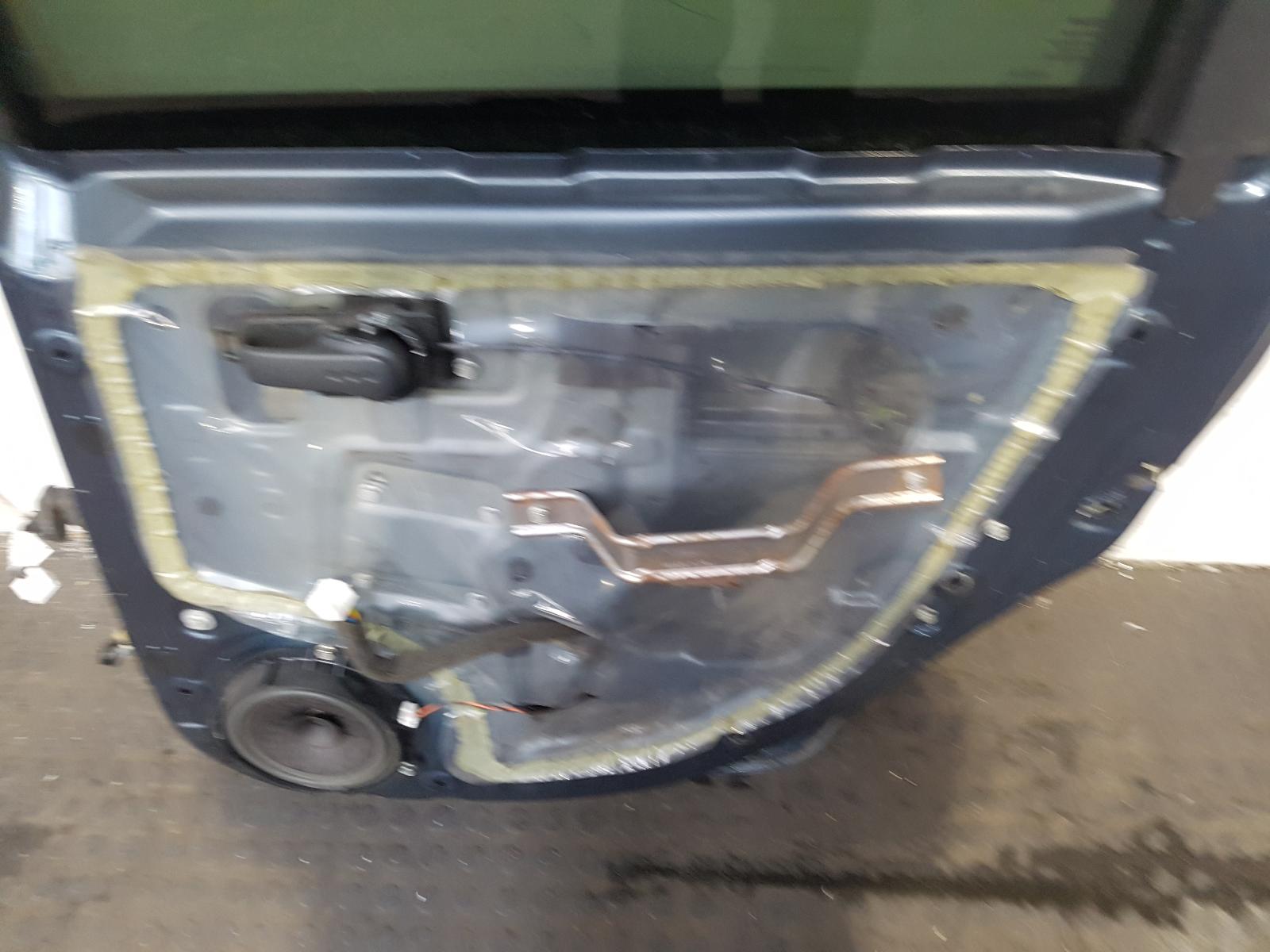 R Rear Door Note Nissan 2013