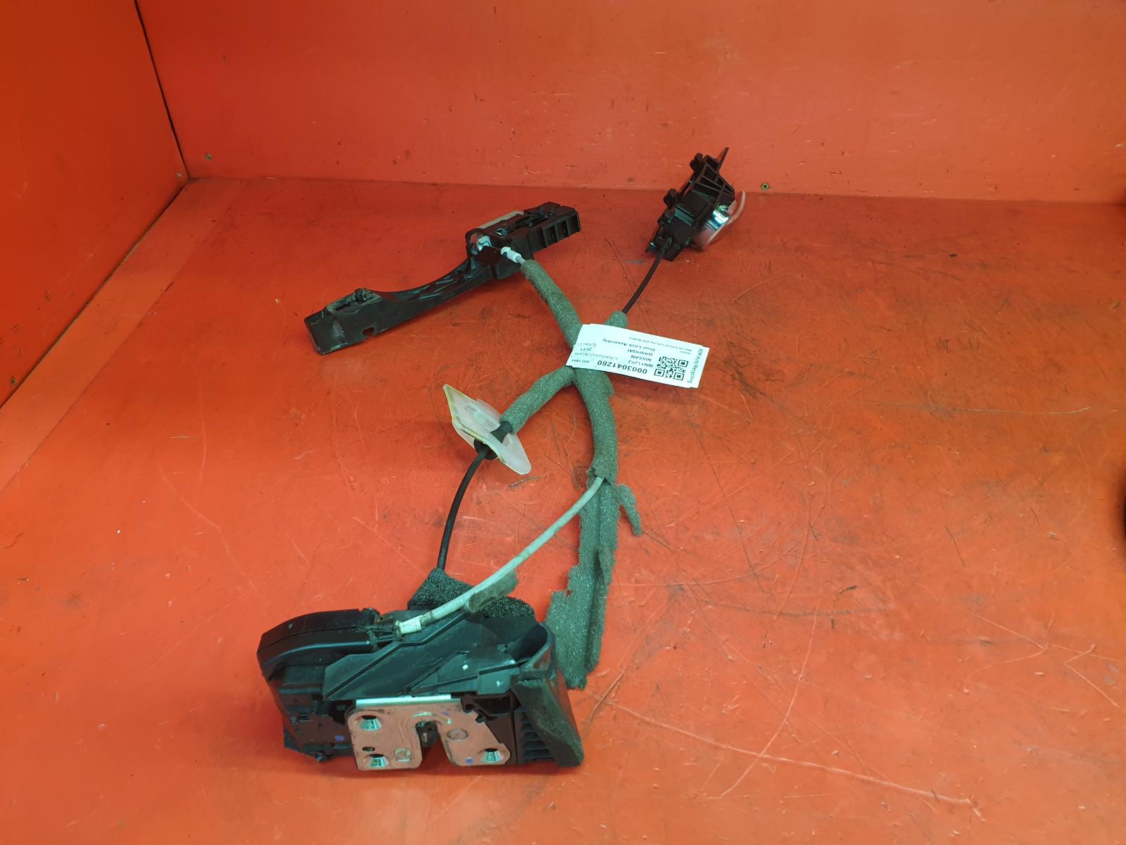 Door Lock Assembly Qashqai Nissan 2011