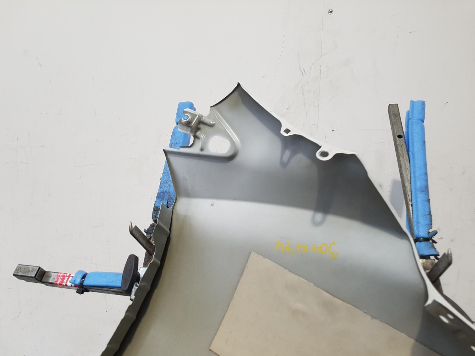 L Wing Micra Nissan 2019