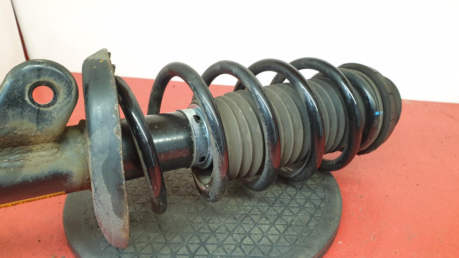 LF Strut Mokka Vauxhall 2016 