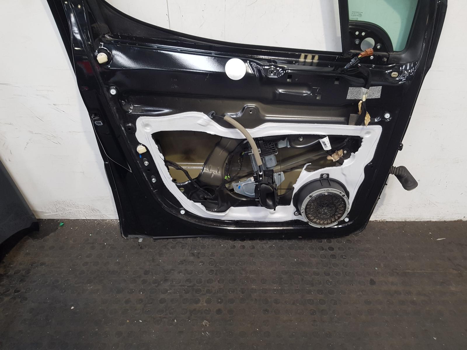 L Front Door Berlingo Citroen 2018