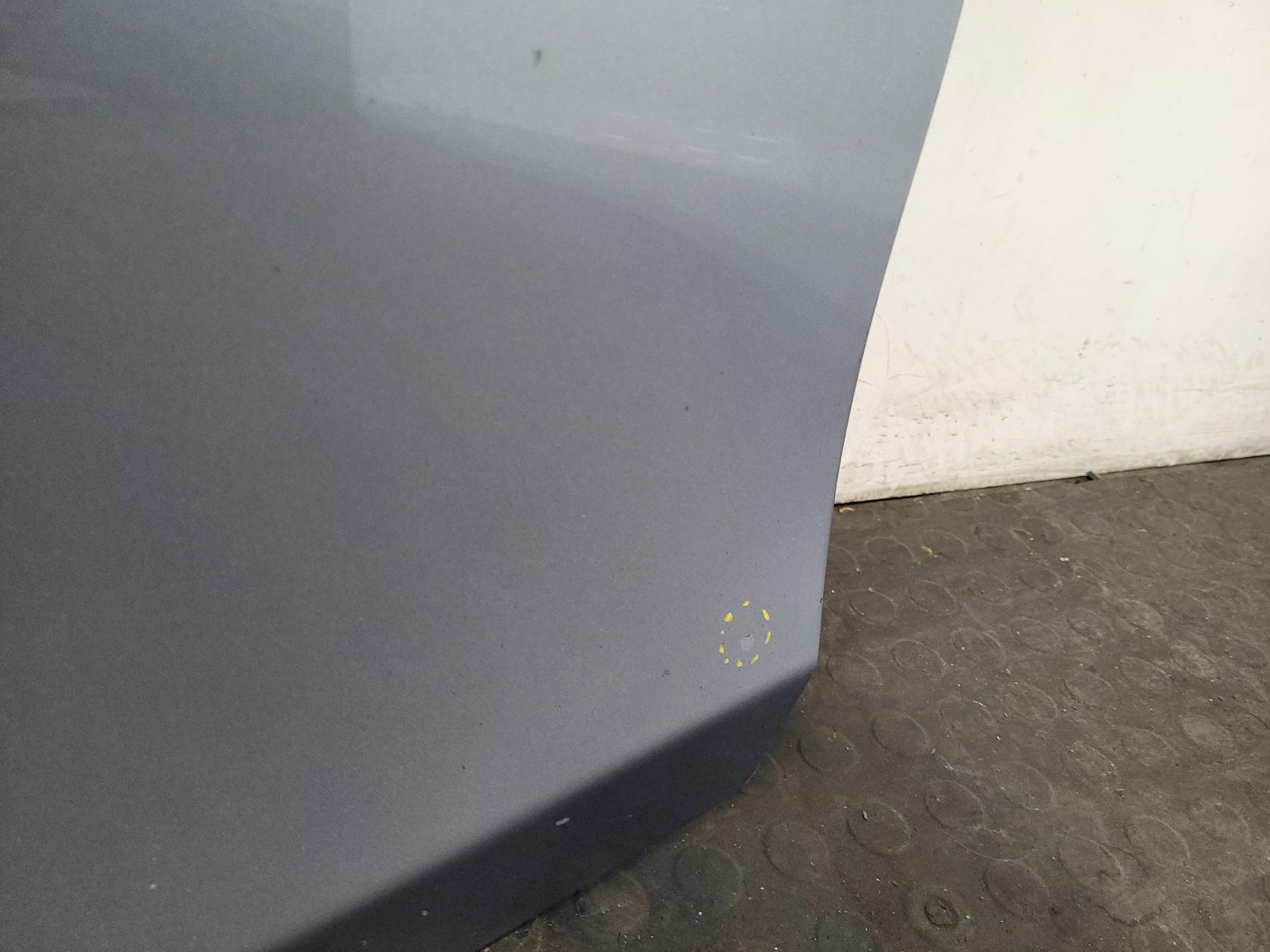 R Front Door 1 Series Bmw 2011