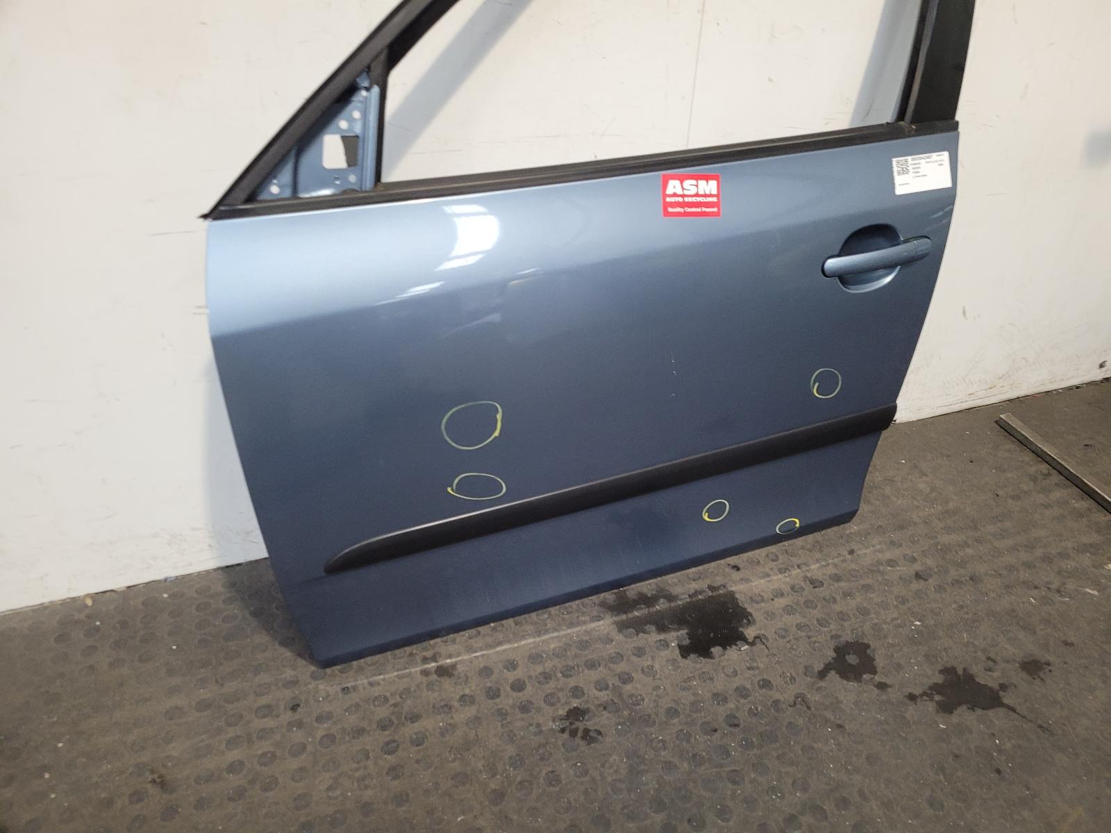 L Front Door Fabia Skoda 2008