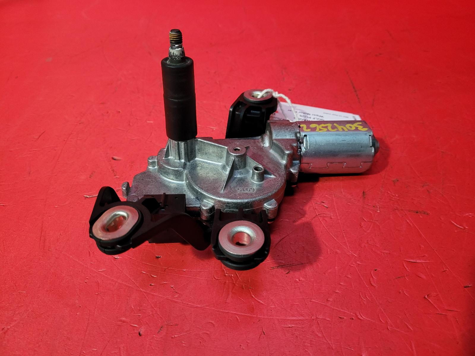 Wiper Motor Rear Golf Plus Volkswagen 2010