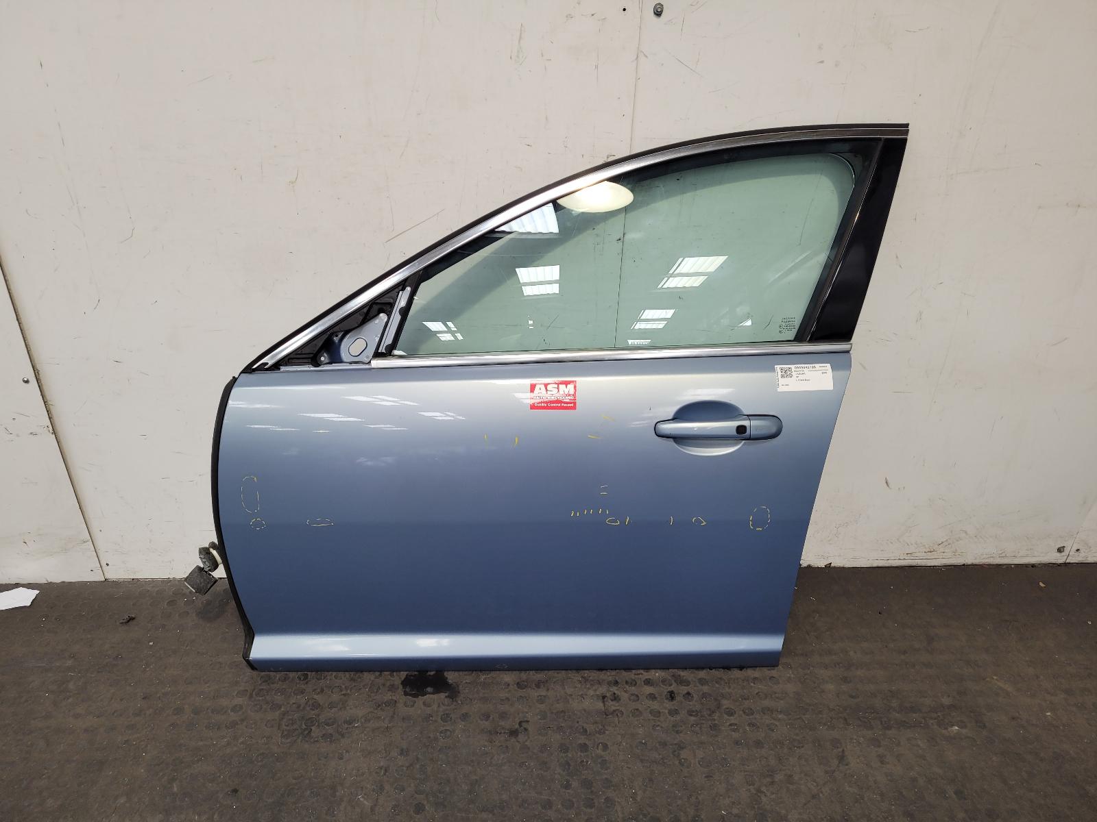L Front Door Xf Jaguar 2009 