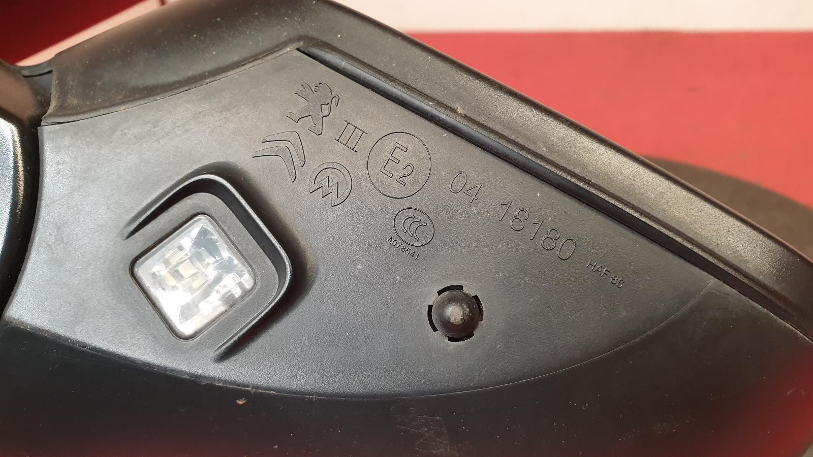 R Door Mirror 208 Peugeot 2021