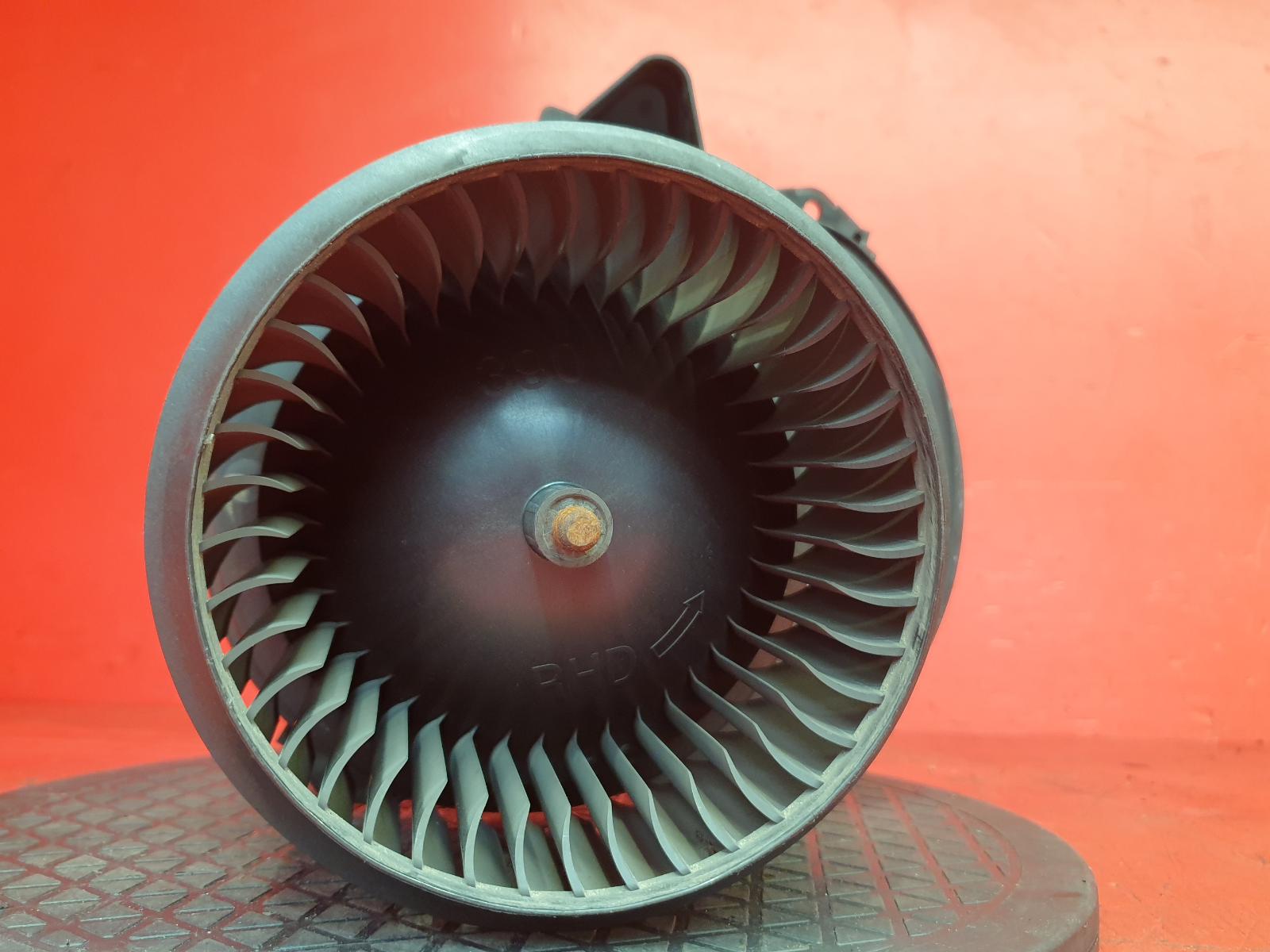 Heater Motor/Assembly A Class Mercedes 2018 