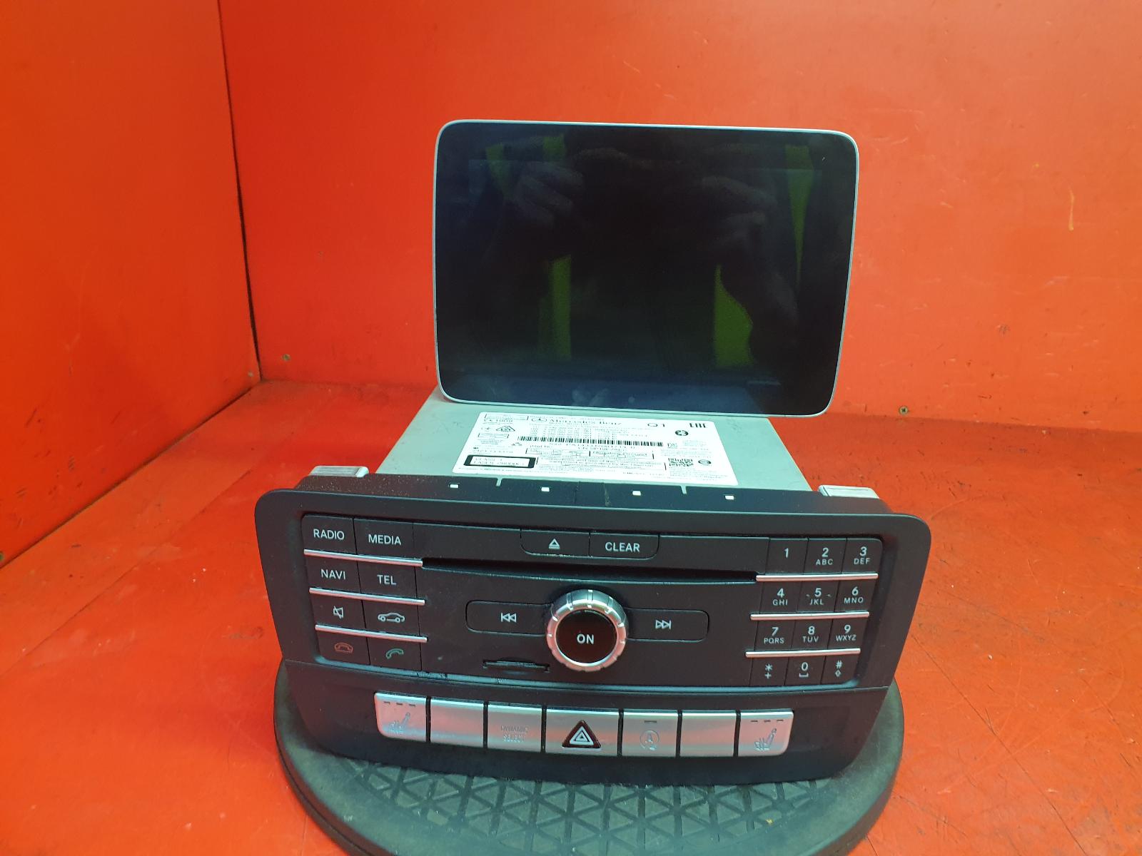 Radio Display A Class Mercedes 2018