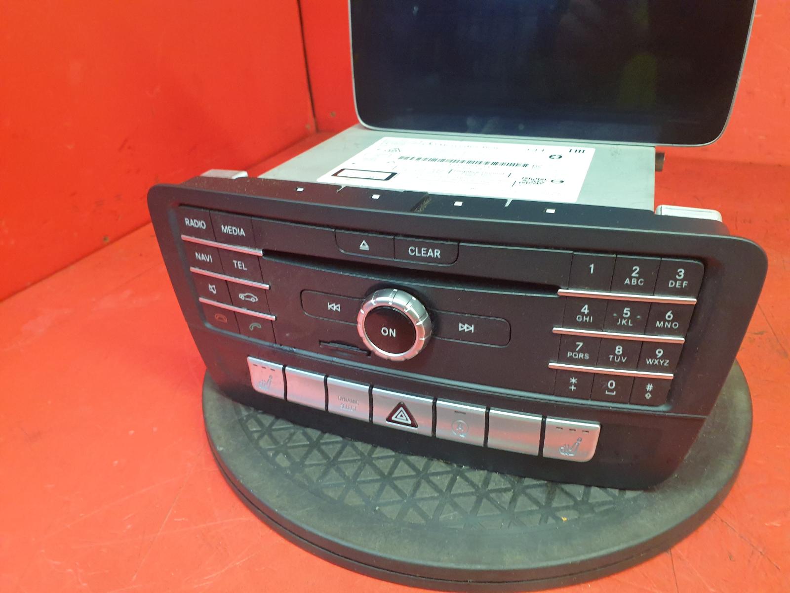 Radio Display A Class Mercedes 2018