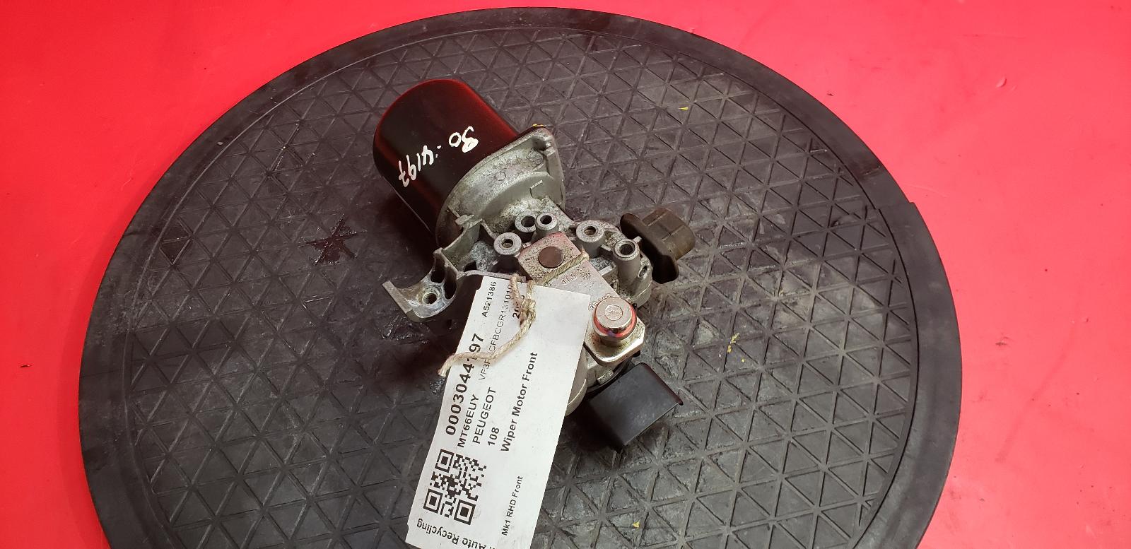 Wiper Motor Front 108 Peugeot 2016