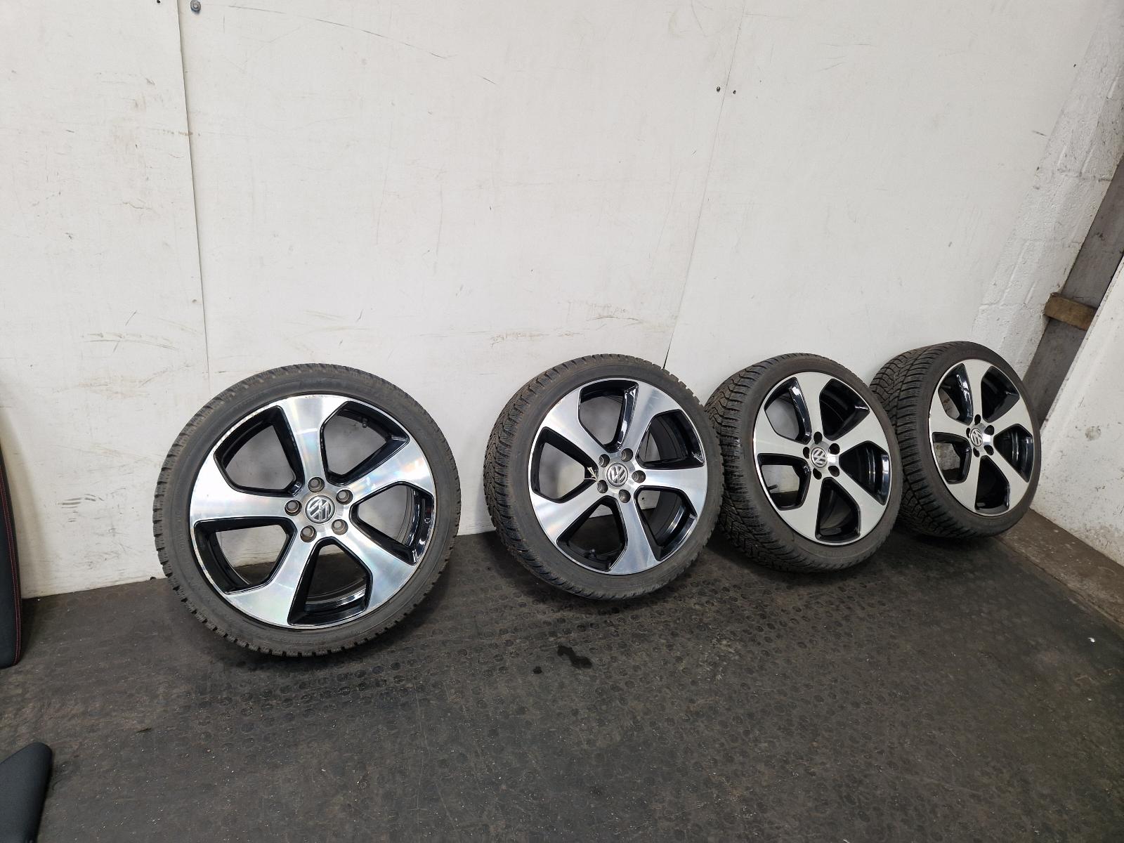 Wheel Set Leon Seat 2015 