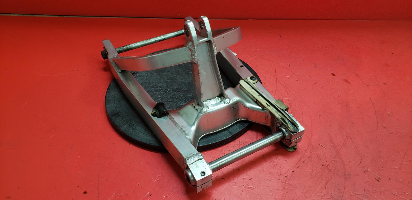 Swing Arm 900 Ss Ducati 1993 