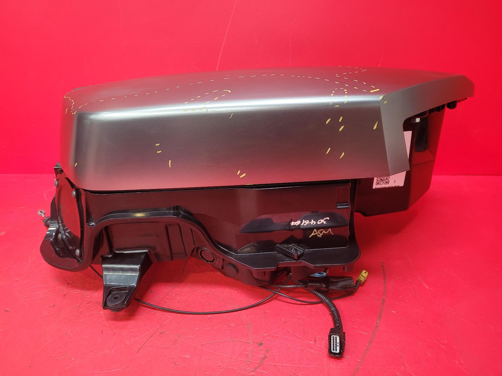 View Auto part PANNIER Honda Gl1800 Goldwing 2019
