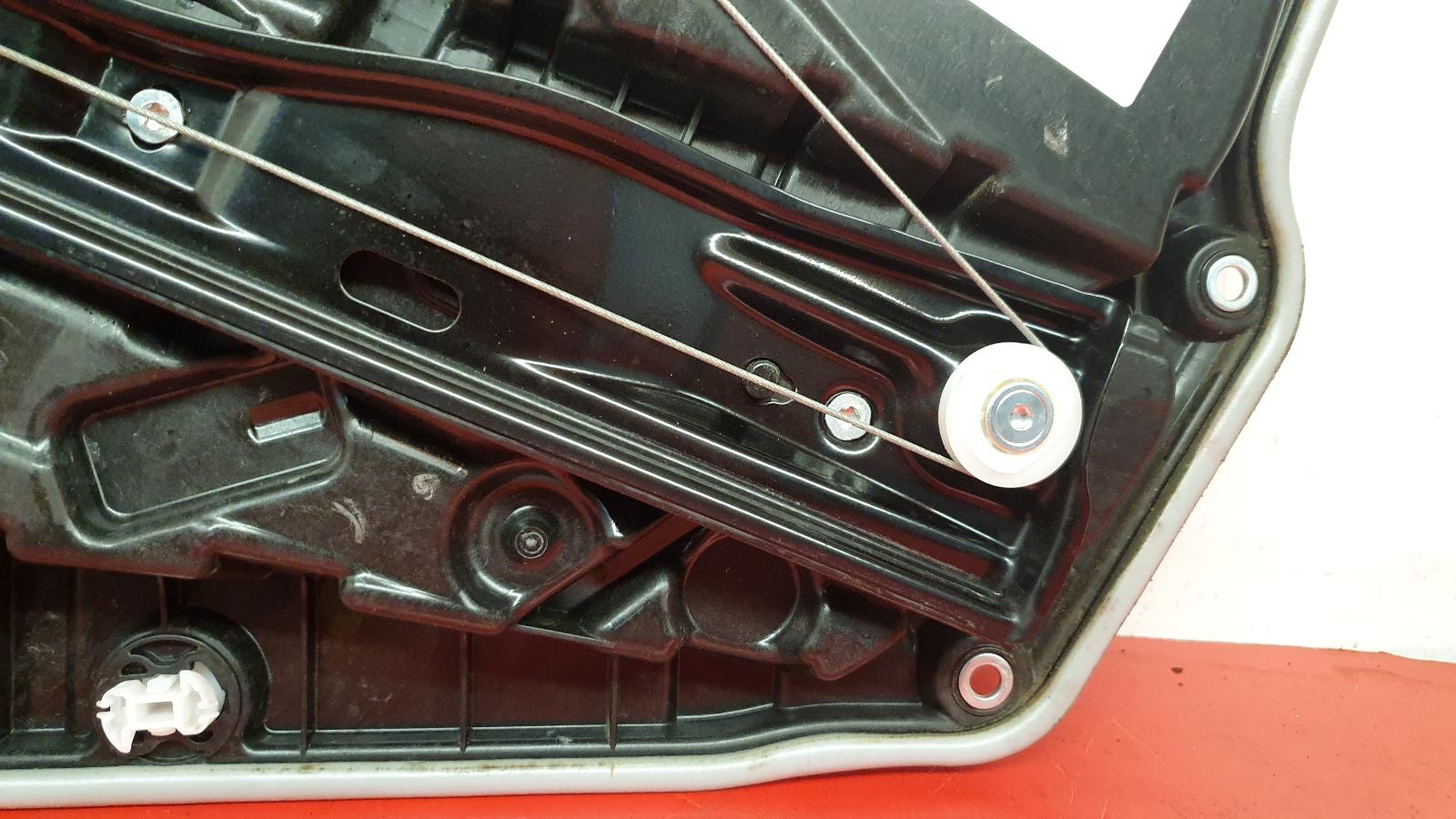 View Auto part RR Window Regulator Bmw X3 2021