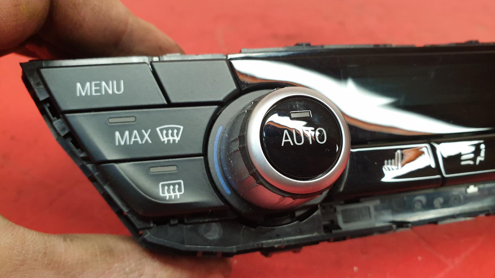 View Auto part Heater/AC Controller Bmw X3 2021