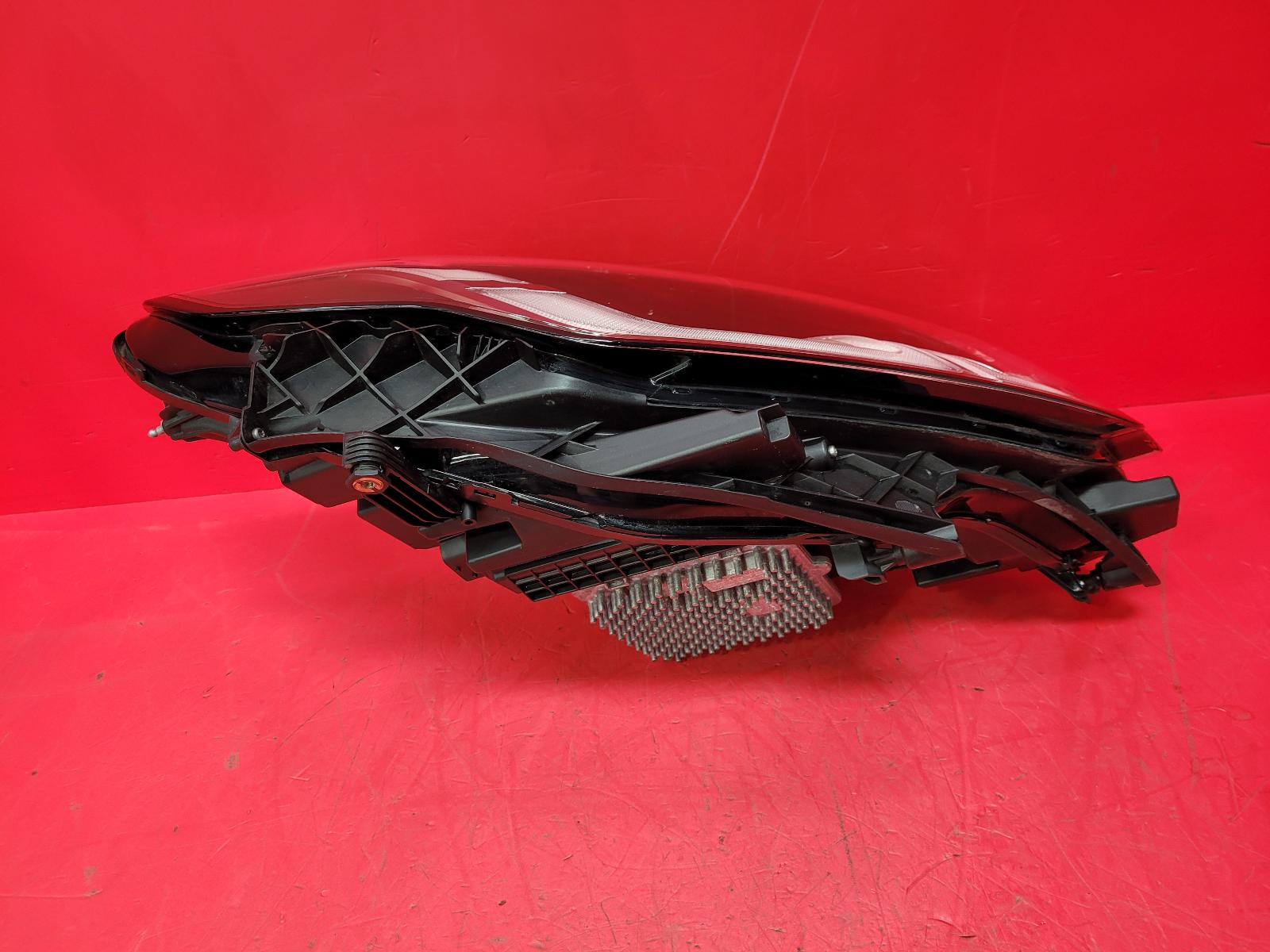 R Headlamp Discovery Sport Land Rover 2020