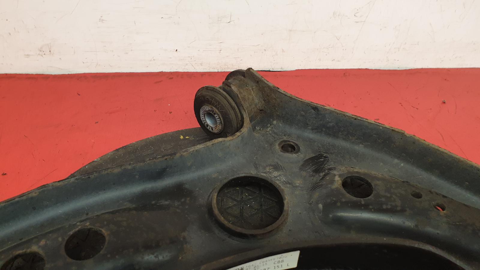 LF Lower Control Arm Golf Volkswagen 2015 