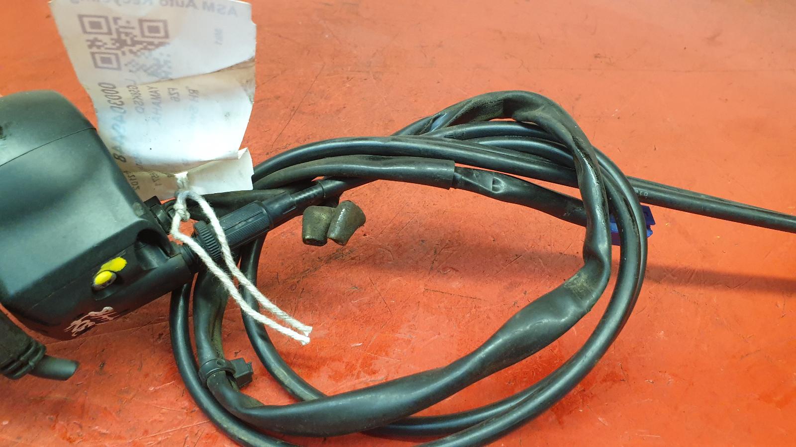 RH Switch Gear Fz6 Yamaha 2008