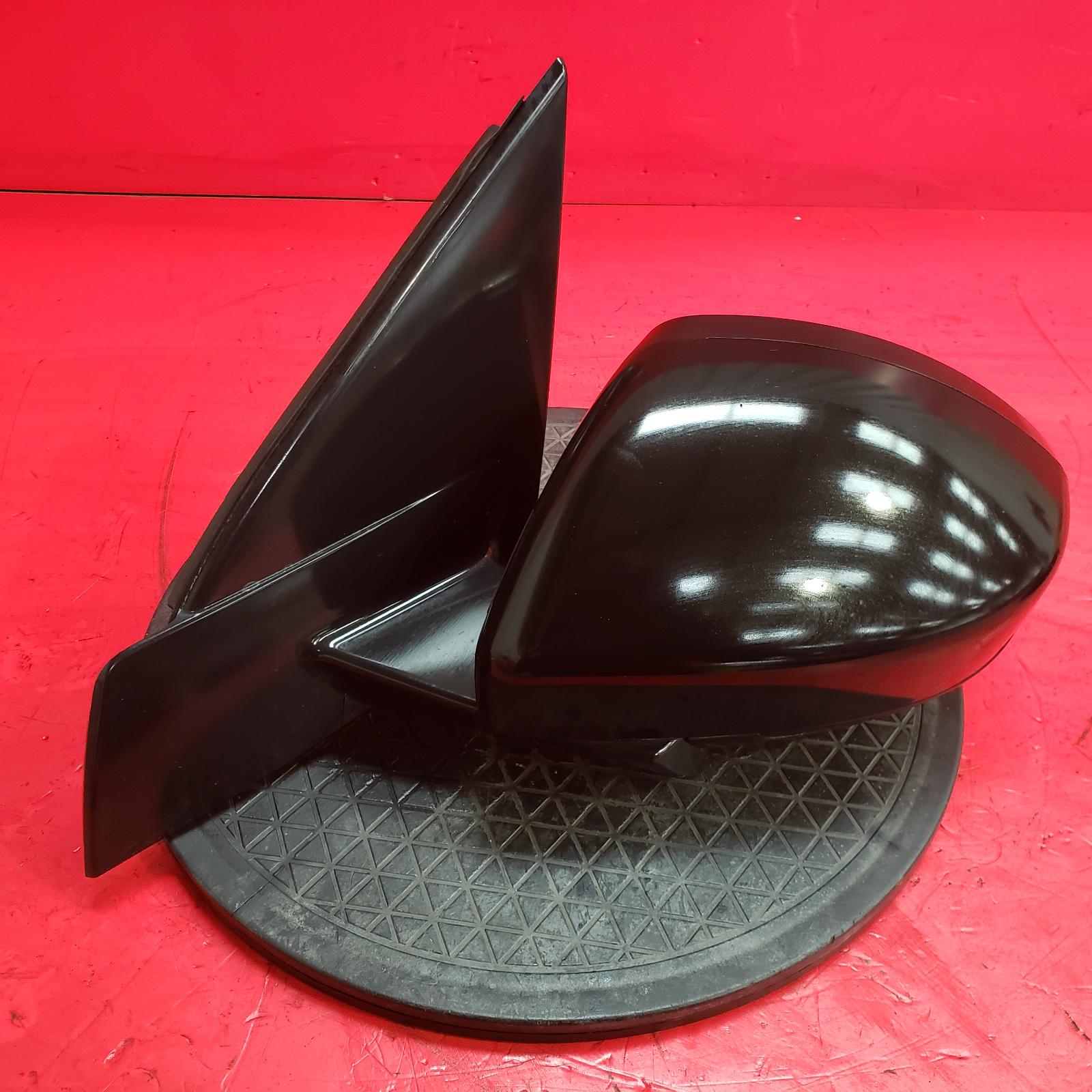 L Door Mirror Discovery Sport Land Rover 2019 – ASM Auto Recycling Ltd