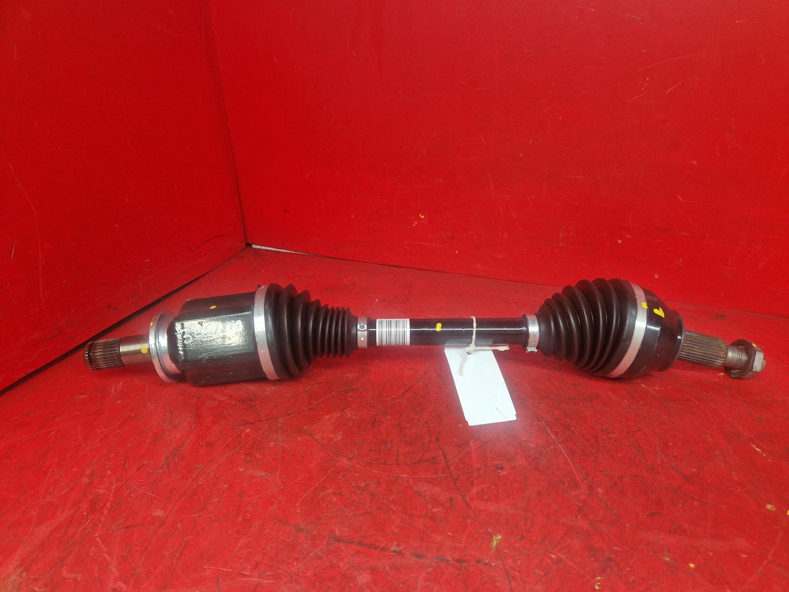 View Auto part Left Driveshaft Land Rover Defender 2024