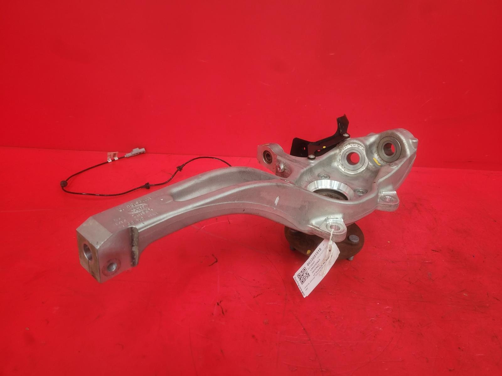 View Auto part LF Hub/Stub Axle Assembly Land Rover Defender 2024