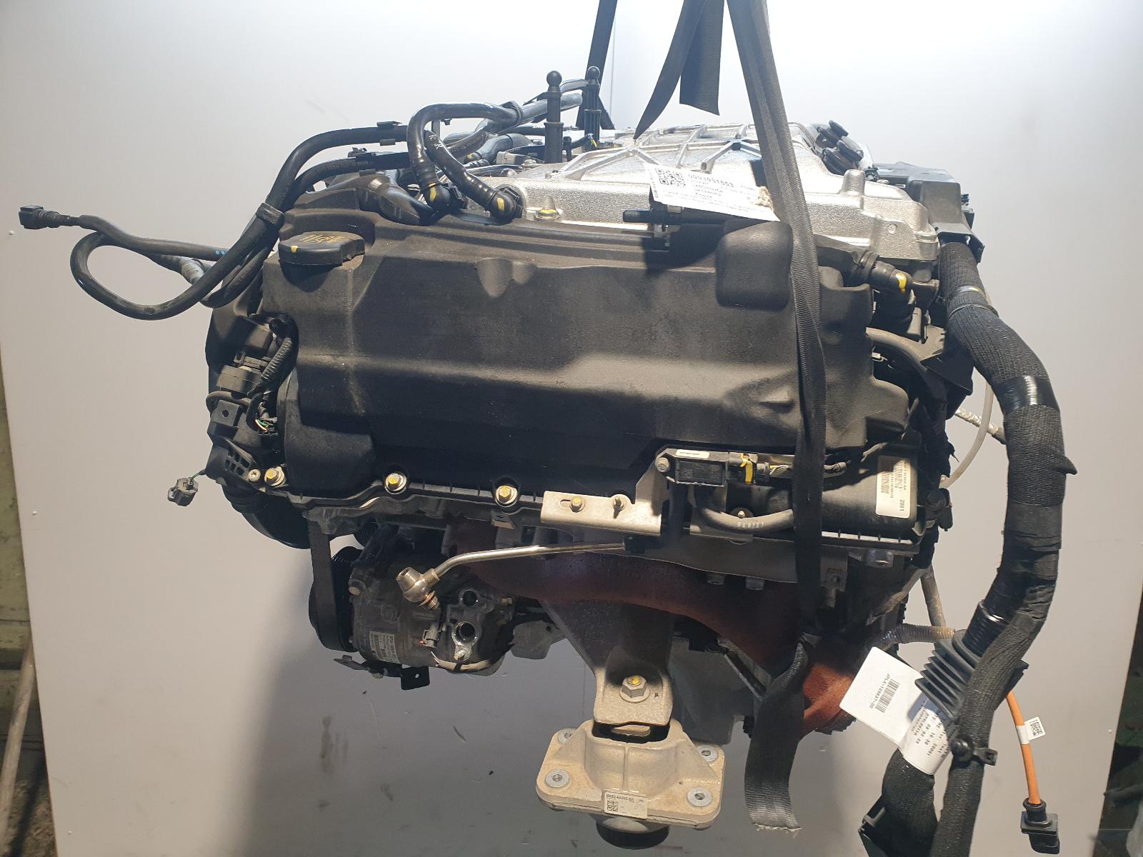 View Auto part Engine Land Rover Defender 2024