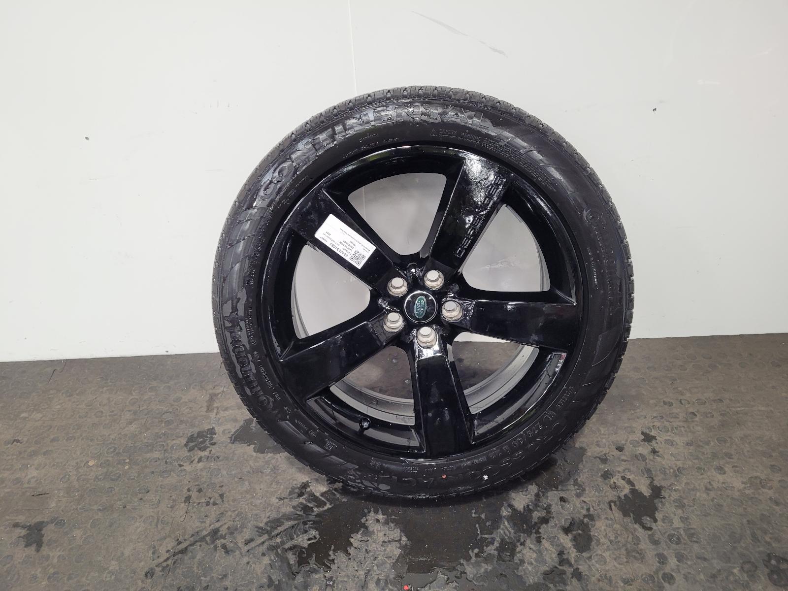 View Auto part Wheel Land Rover Defender 2024