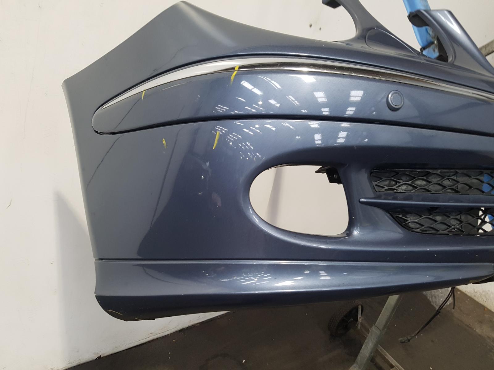 Front Bumper E Class Mercedes 2005 