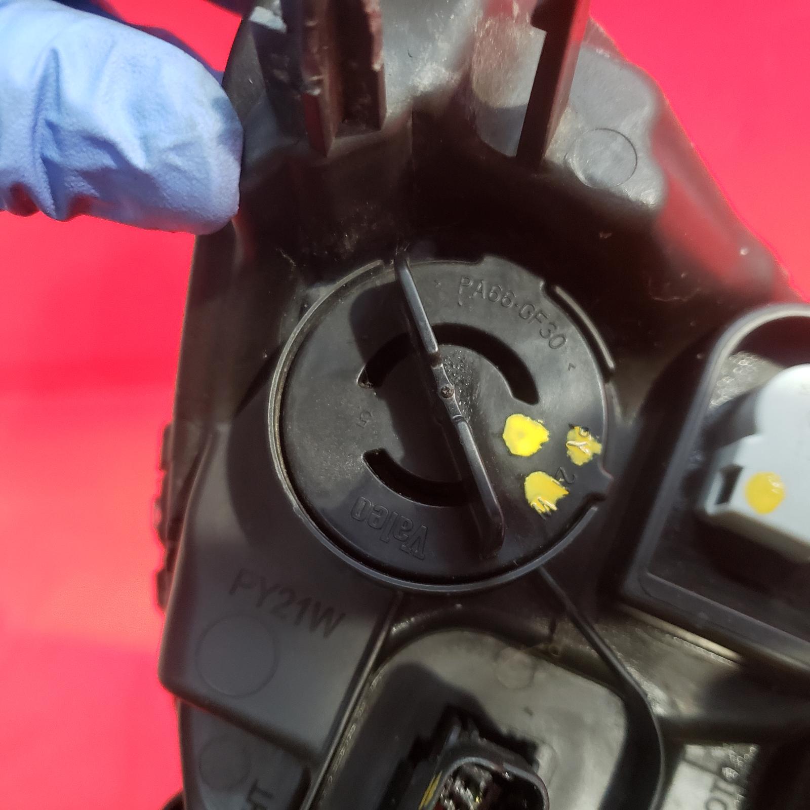 L Headlamp Sandero Dacia 2014 