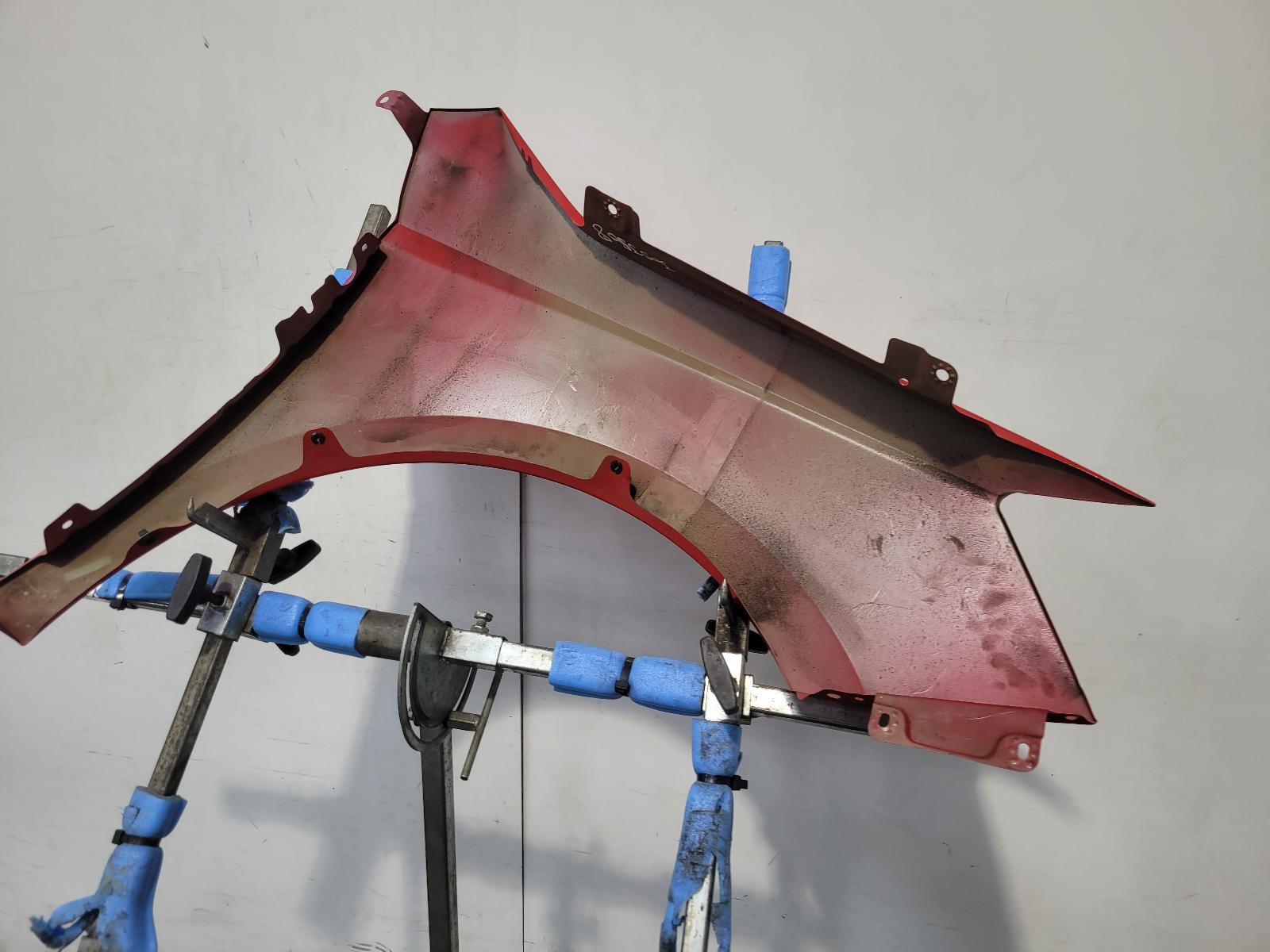 L Wing Fabia Skoda 2017 