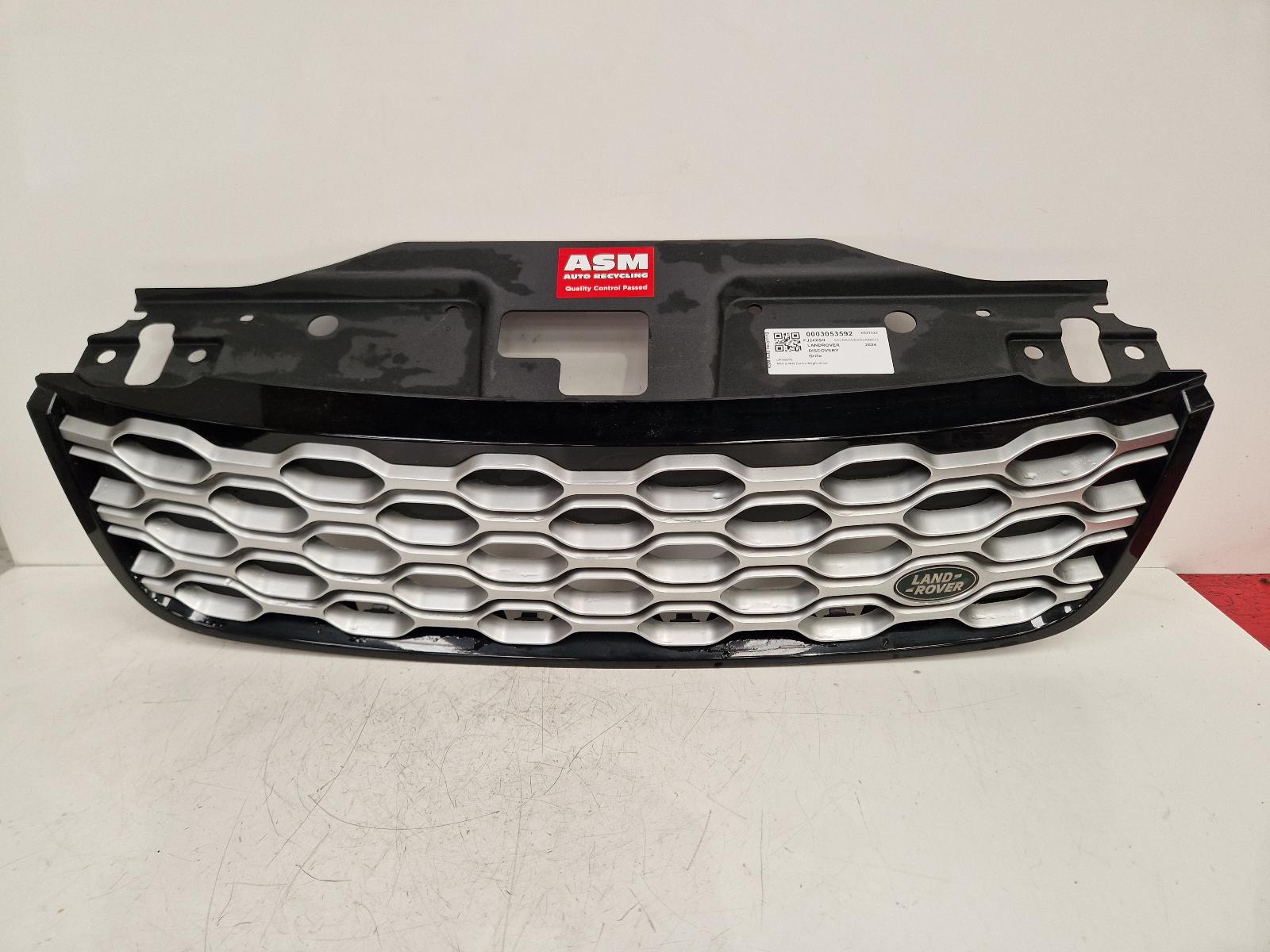 View Auto part Grille Land Rover Discovery 2024