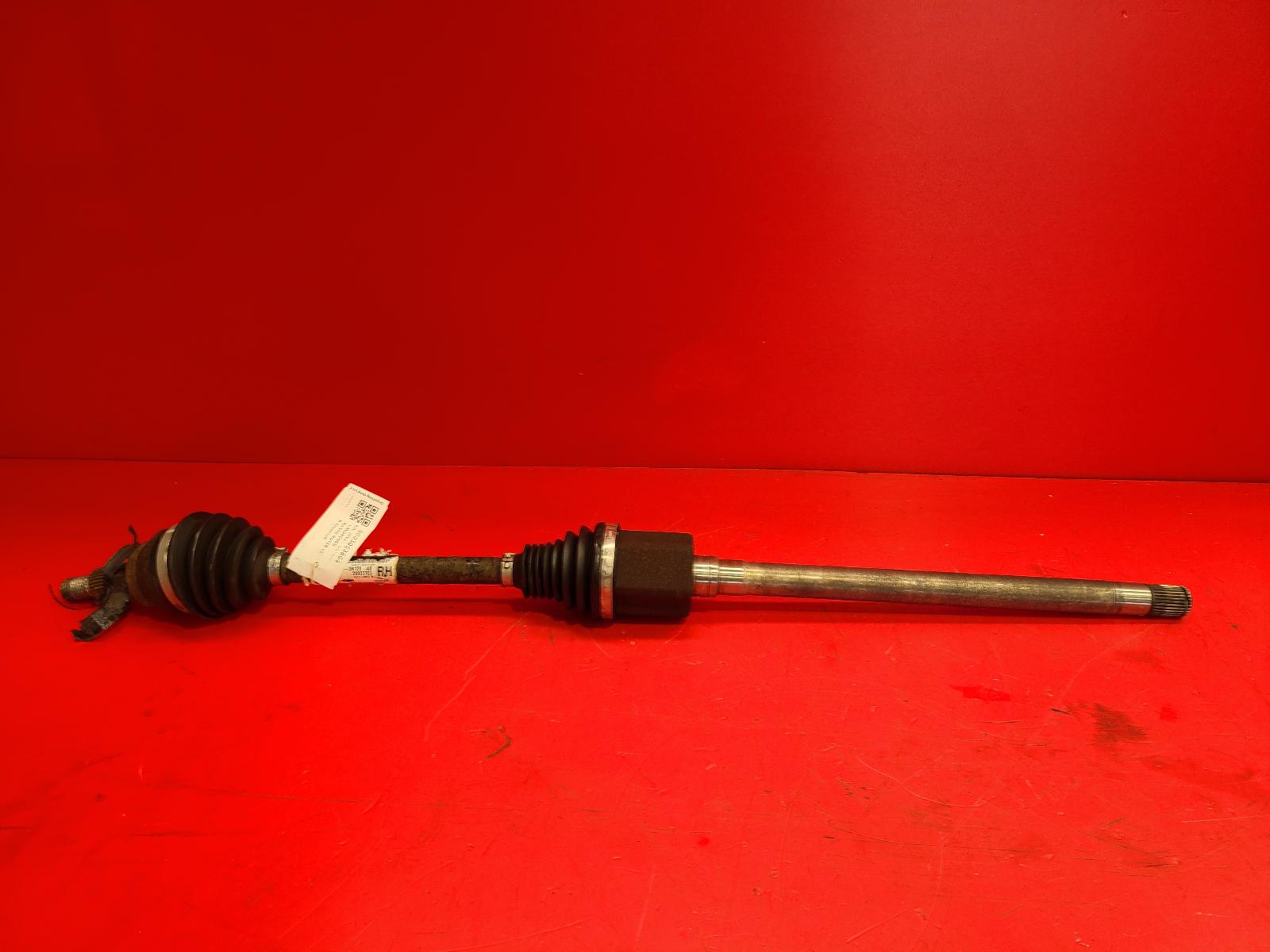 View Auto part Right Driveshaft Land Rover Range Rover Velar 2019