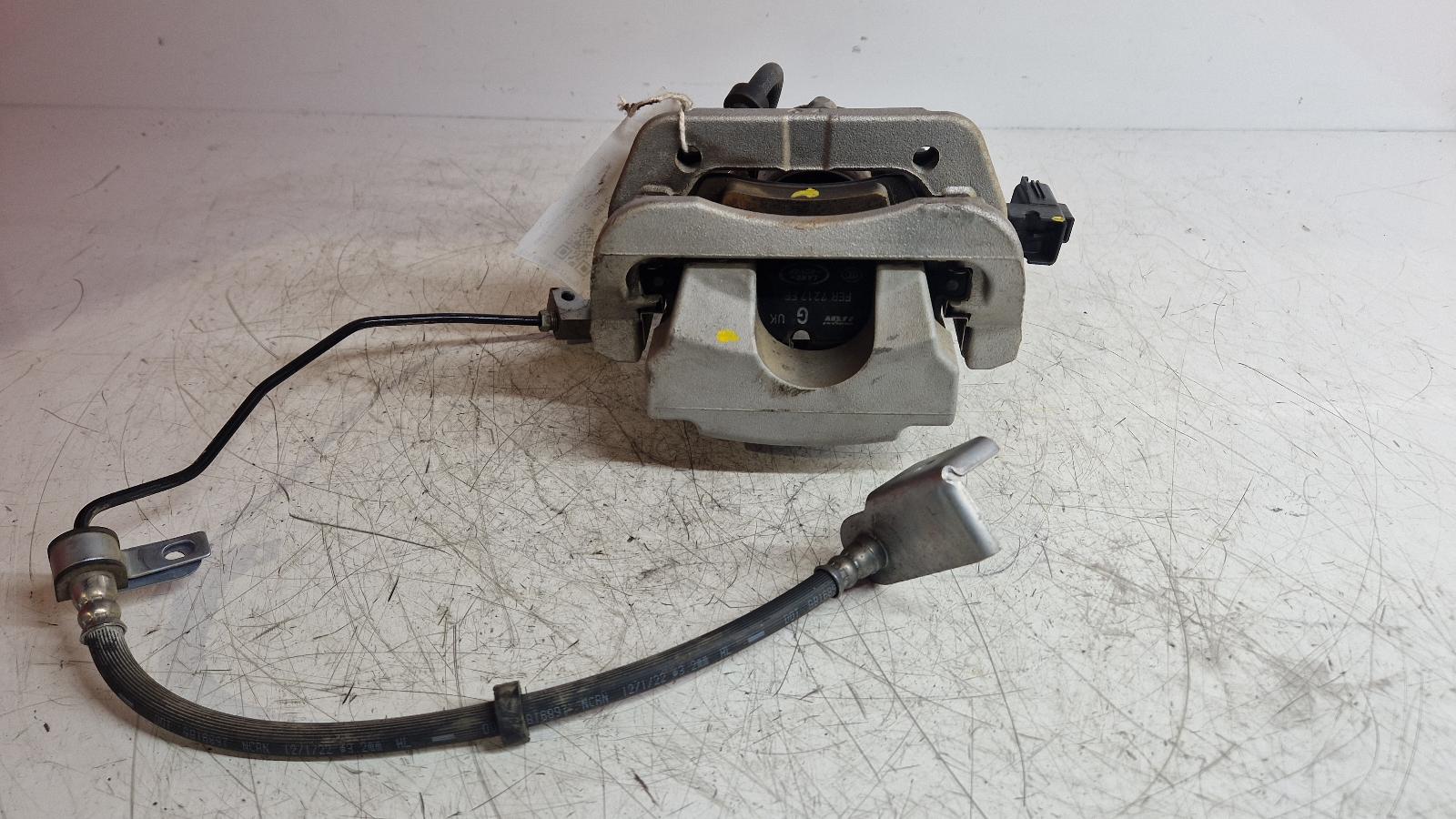 View Auto part Caliper Land Rover Defender 2023
