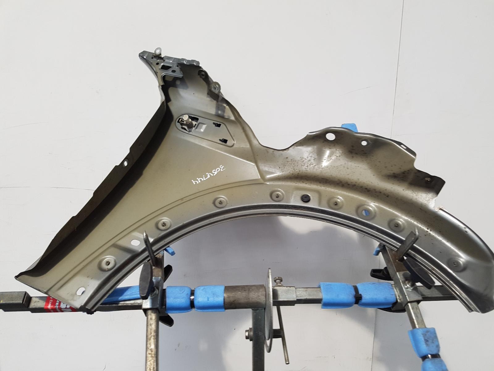 L Wing Mini Mini (bmw) 2007 